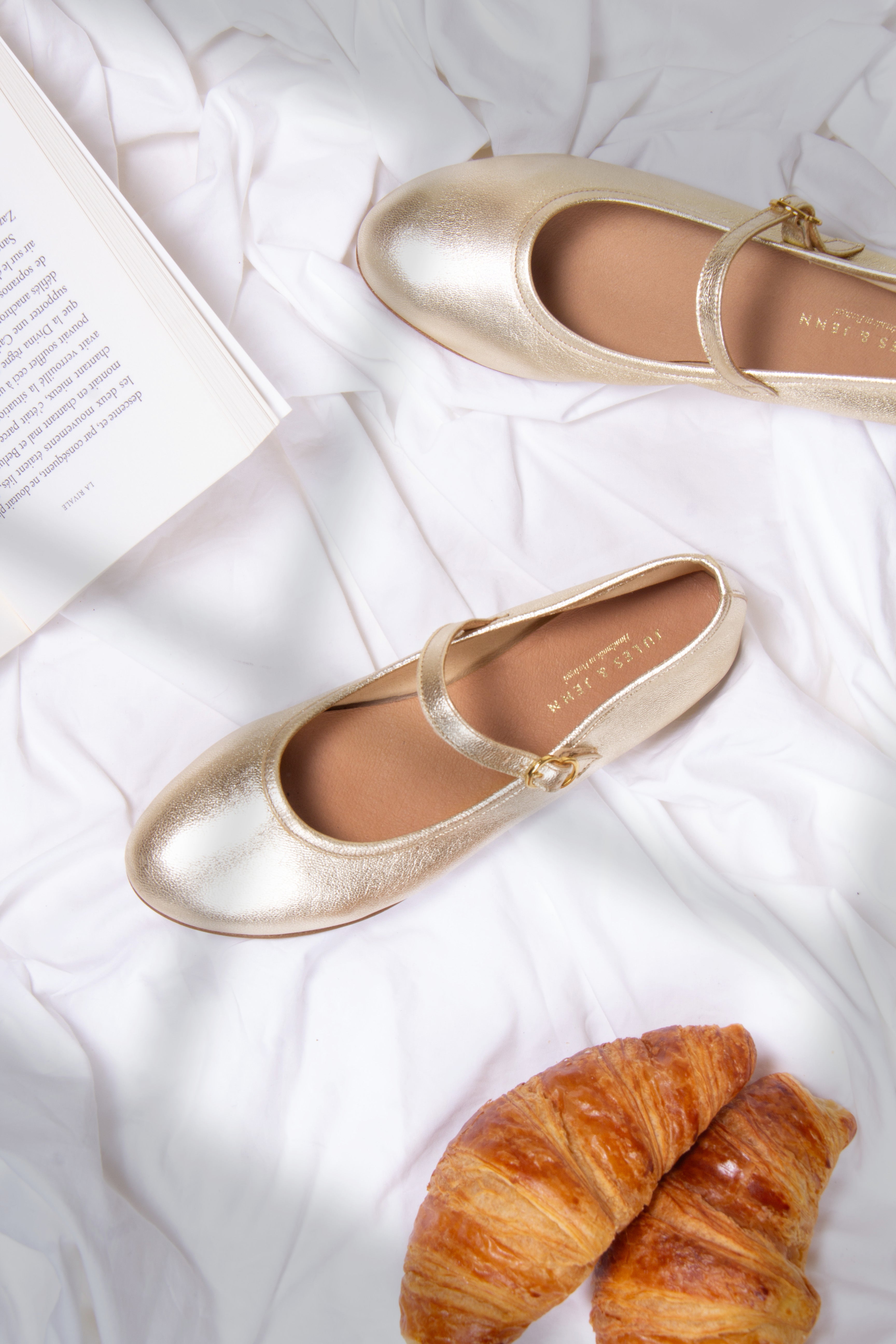 Babies pour femme : l'accessoire parfait pour un look vintage