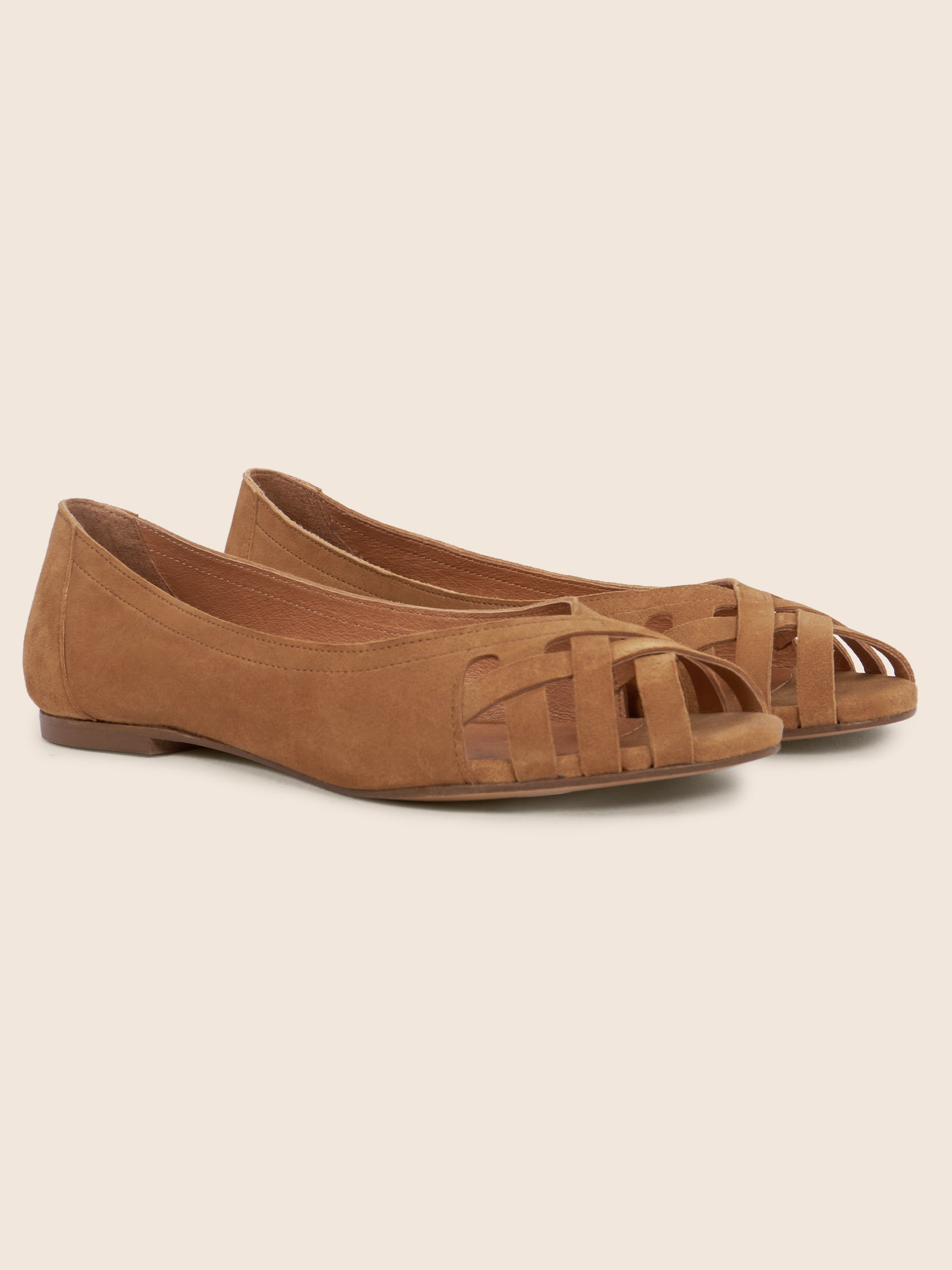 photo vue avant ballerines brides cuir daim camel jules jenn