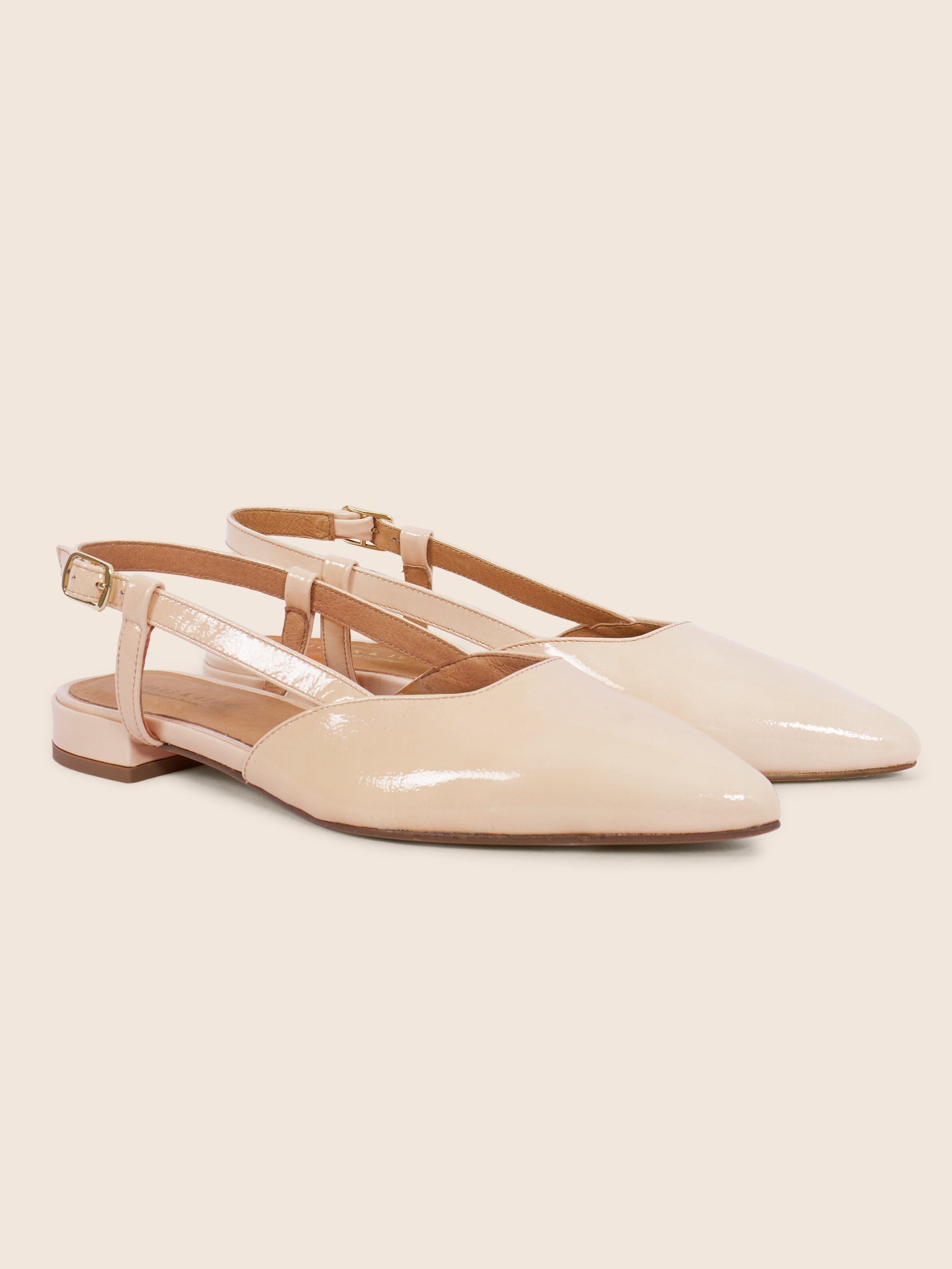photo vue avant ballerines slingback cuir vernis creme jules & jenn