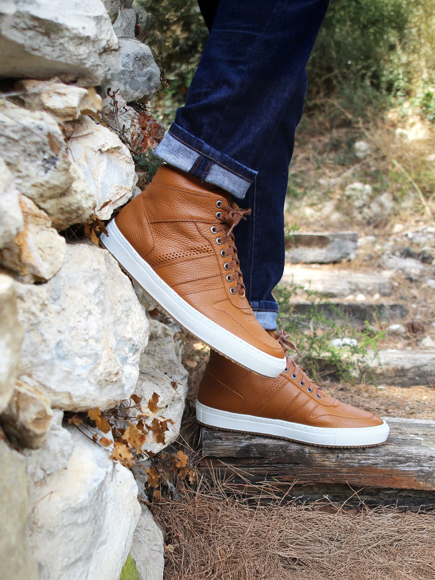 vue portée baskets gaspard cuir graine cognac jules jenn