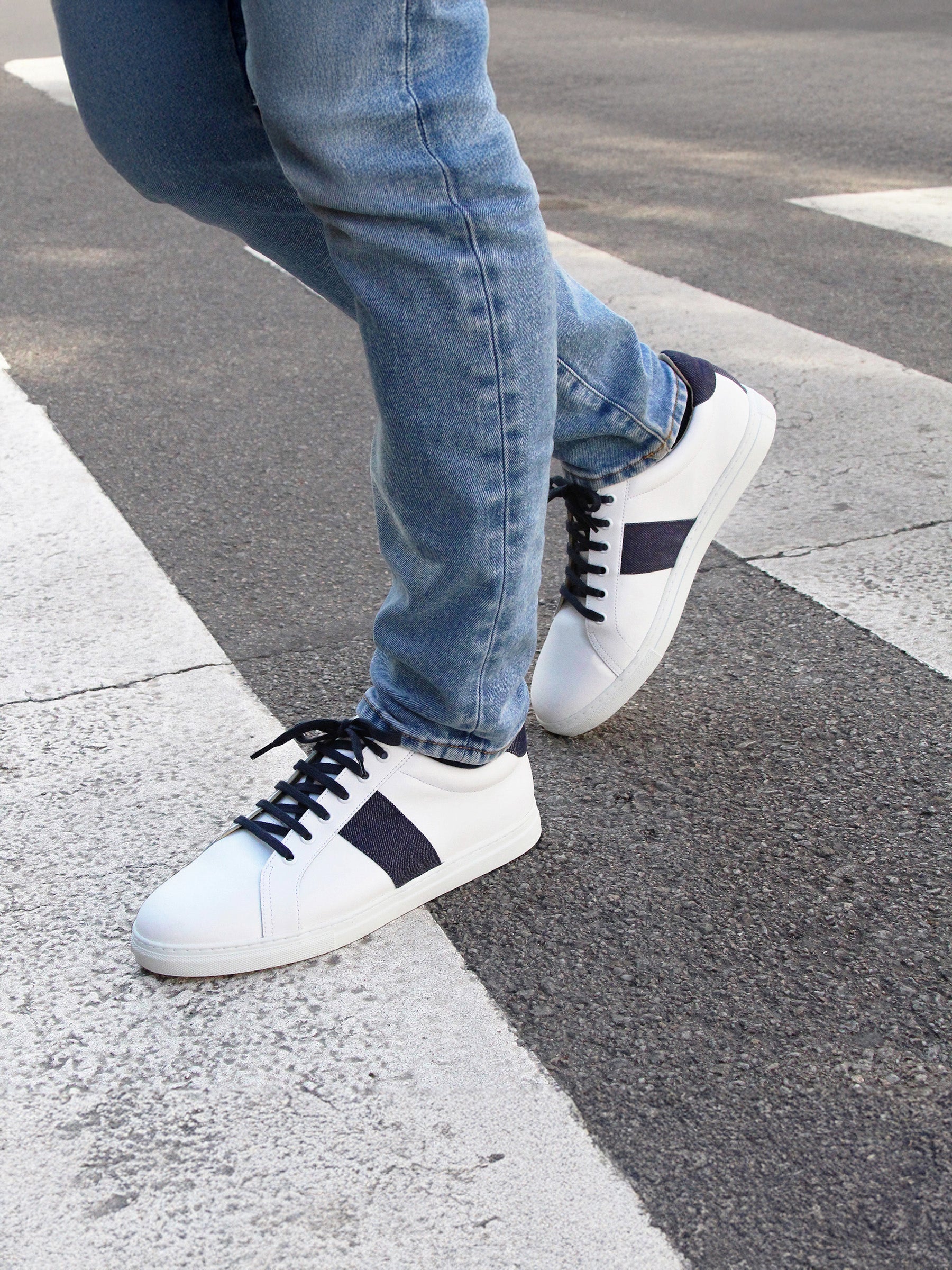 vue portée baskets made in france cuir blanc denim jules jenn