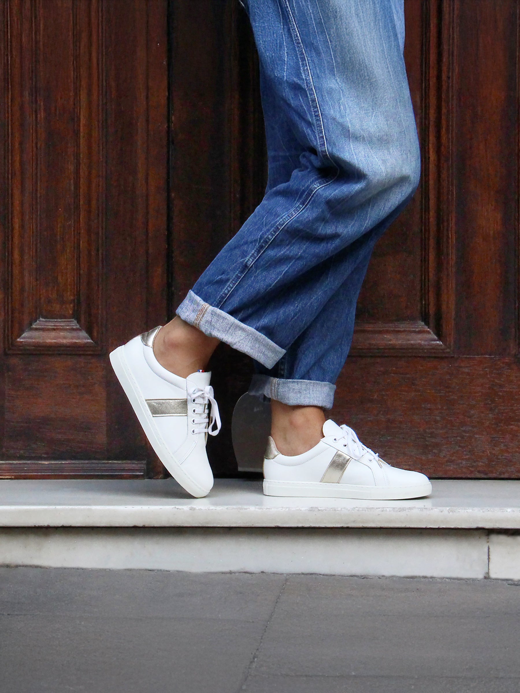 vue portée baskets made in france cuir blanc dore jules jenn