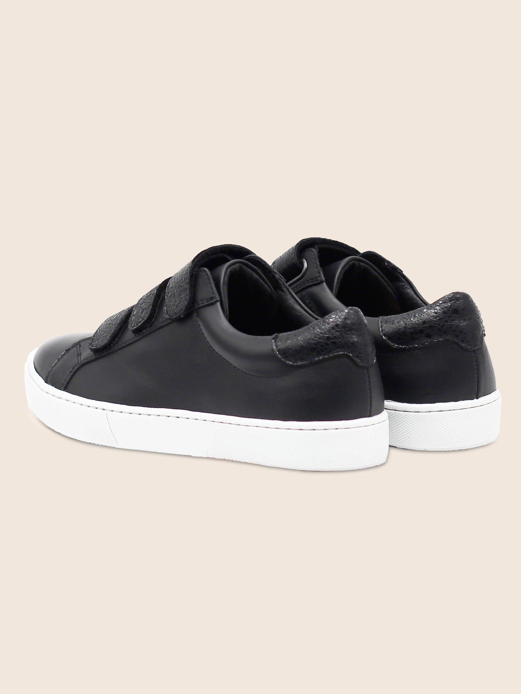 vue arriere baskets scratch cuir noir jules jenn