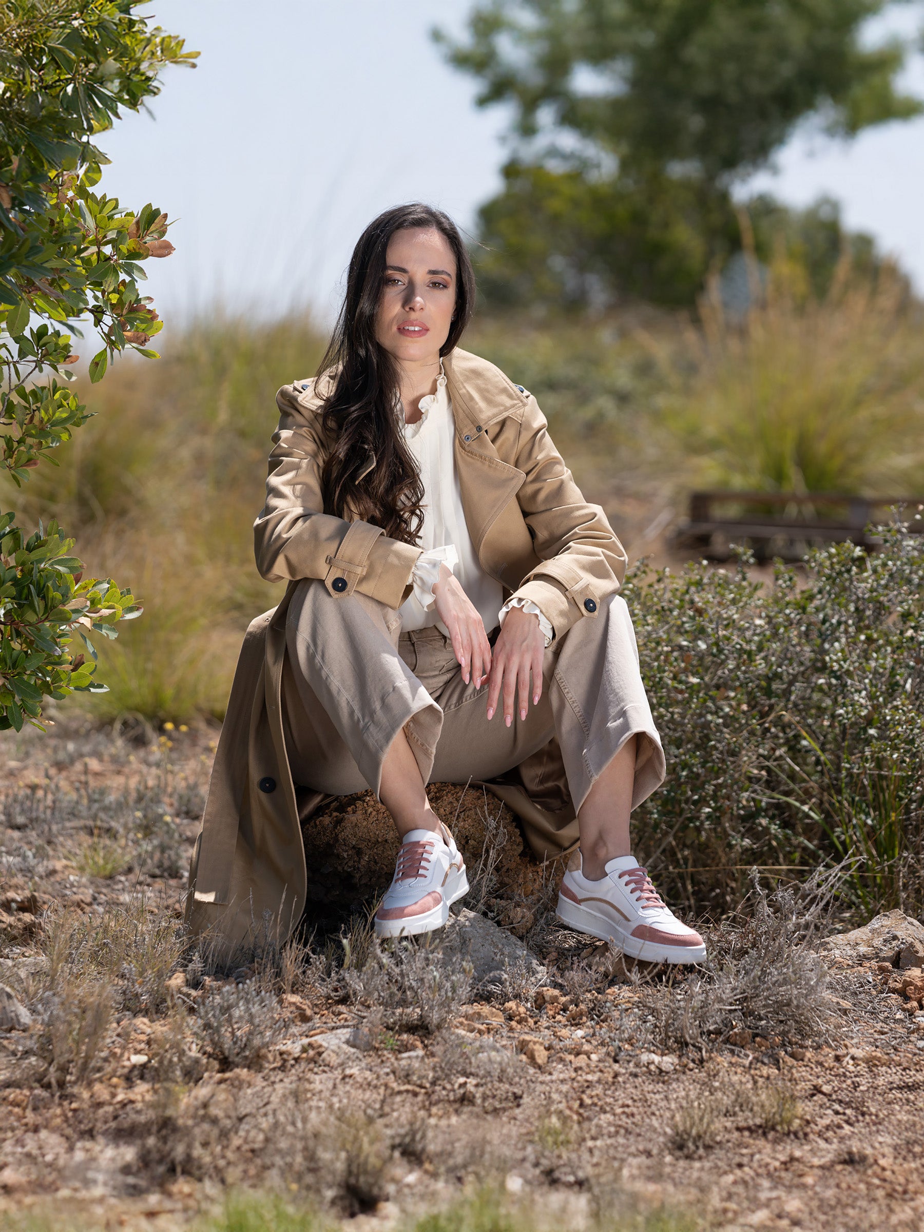 vue portée baskets vintage cuir blanc beige jules jenn