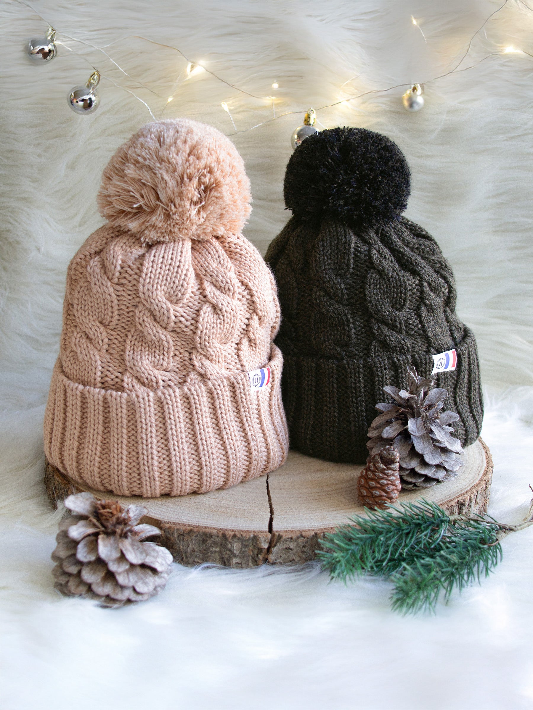 vue posée bonnet pompon laine camel jules jenn