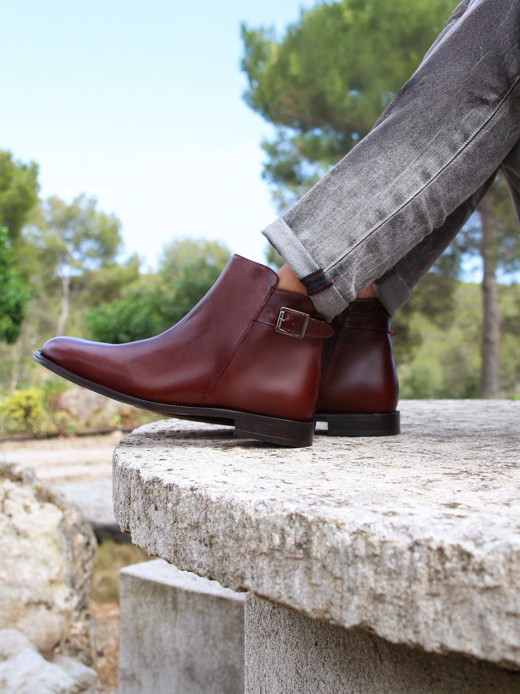 vue portée boots boucle cuir marron jules jenn