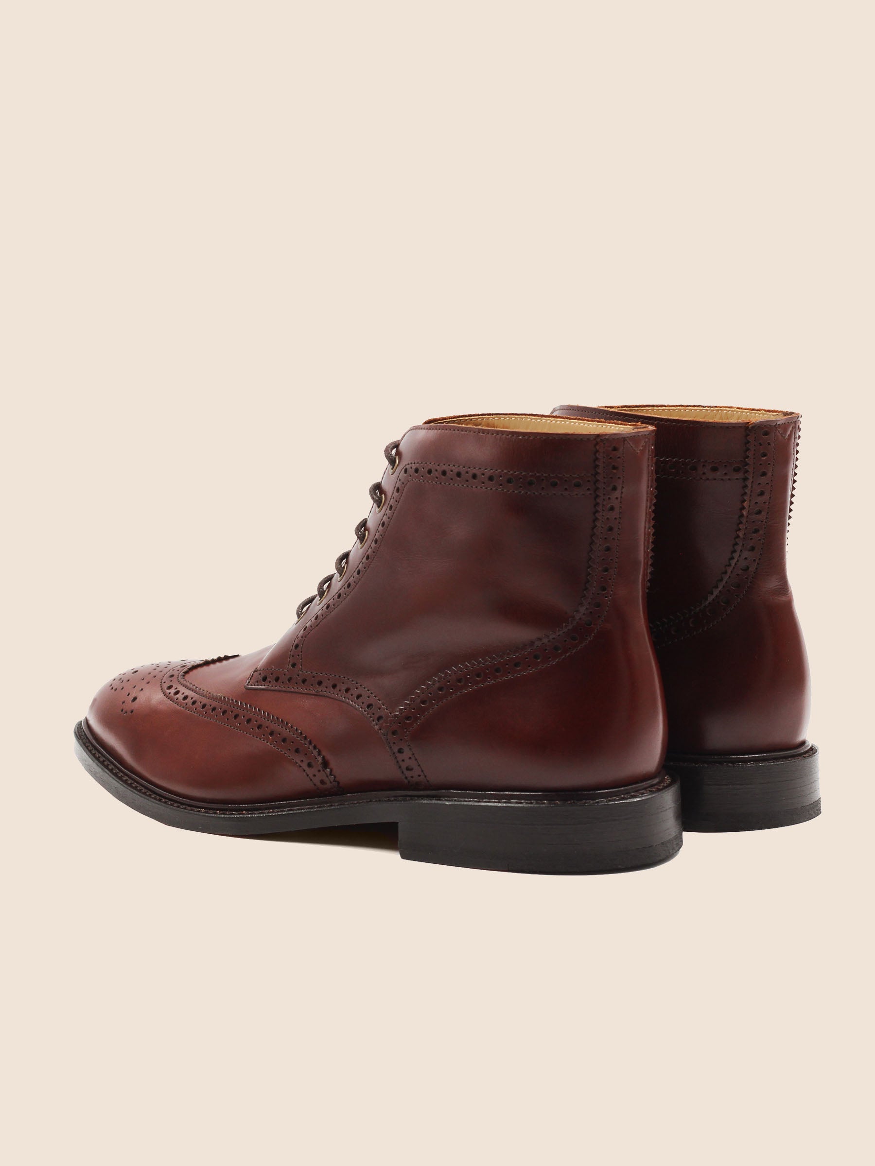 vue arriere boots cousu goodyear cuir cognac jules jenn