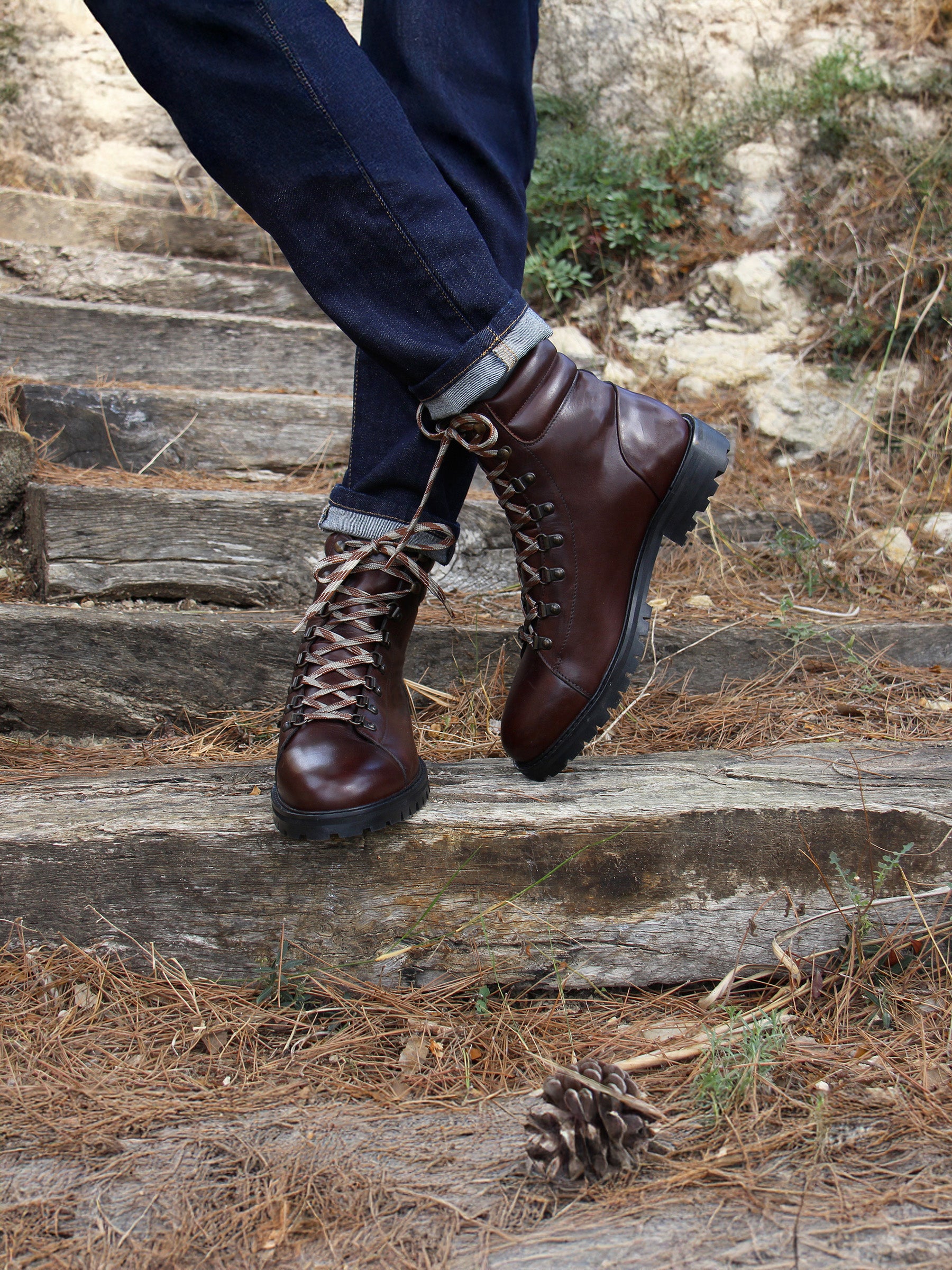vue portée boots montagne cuir marron jules jenn