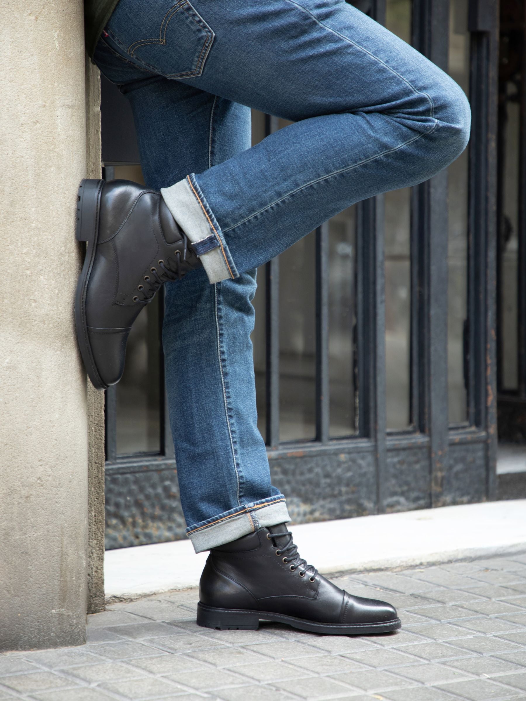 vue portée boots rangers cuir noir jules jenn