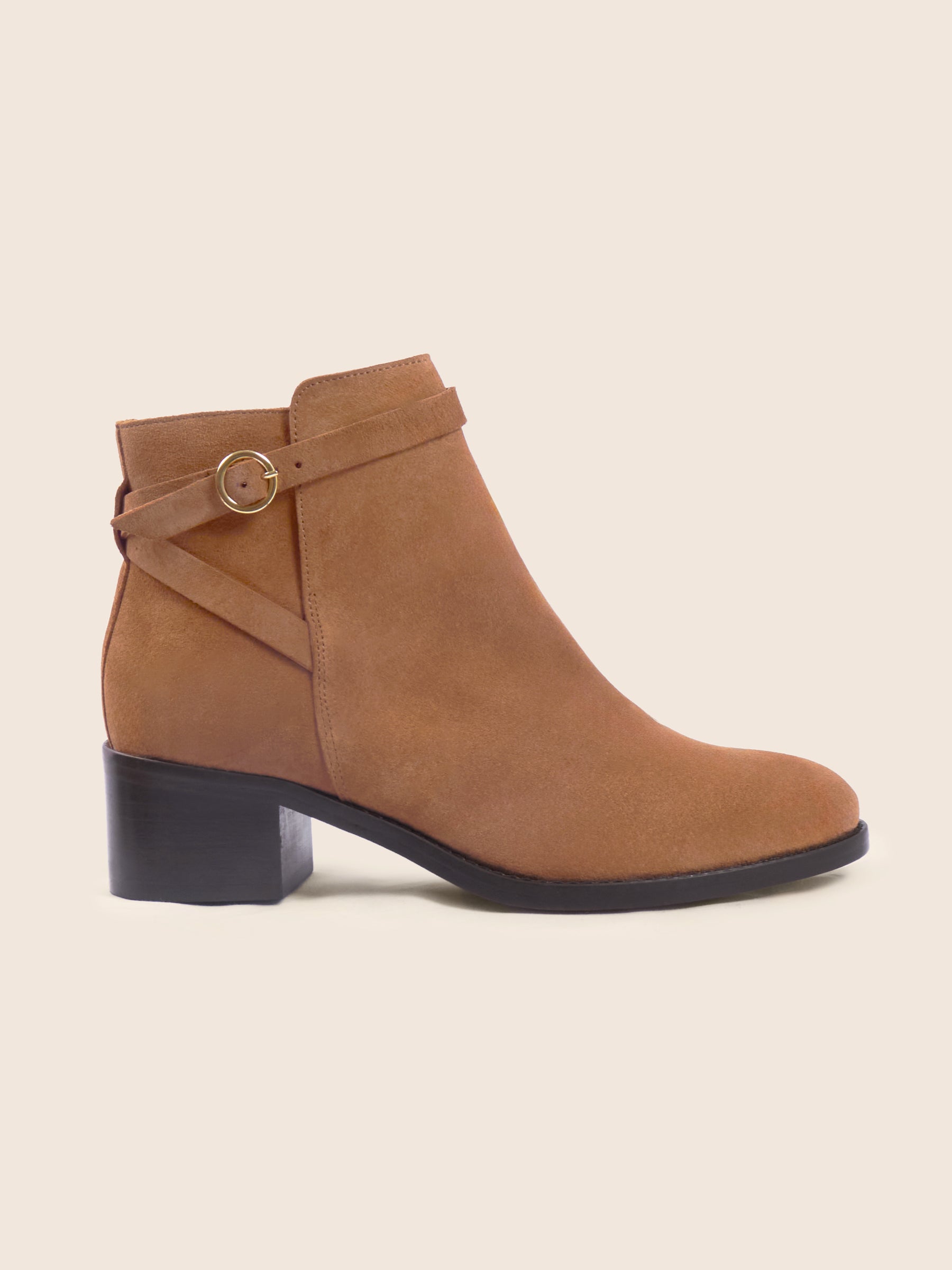 photo vue profil bottines cavalieres cuir daim camel jules jenn