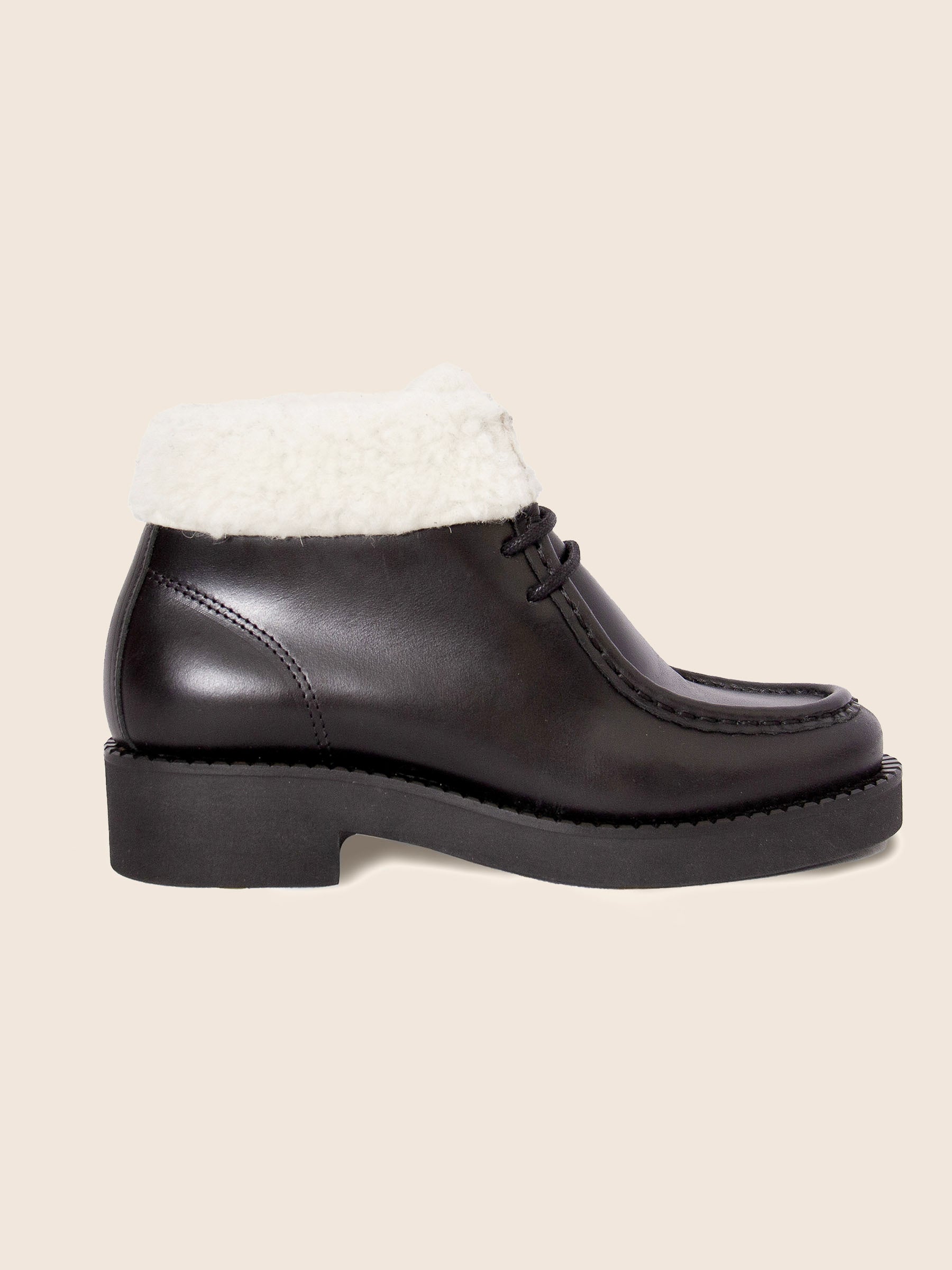 vue profil bottines fourrees basses cuir noir jules jenn