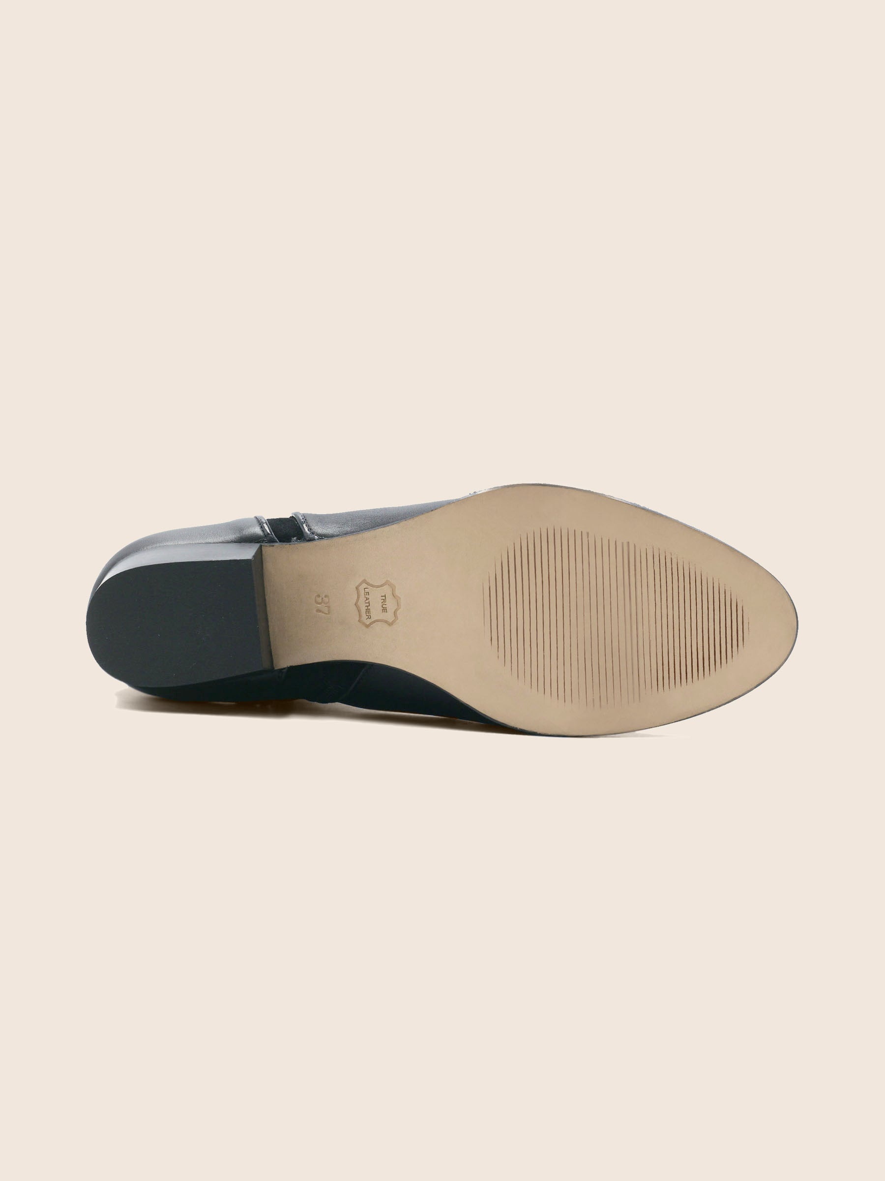 vue dessous bottines moyen talon cuir noir JULES & JENN