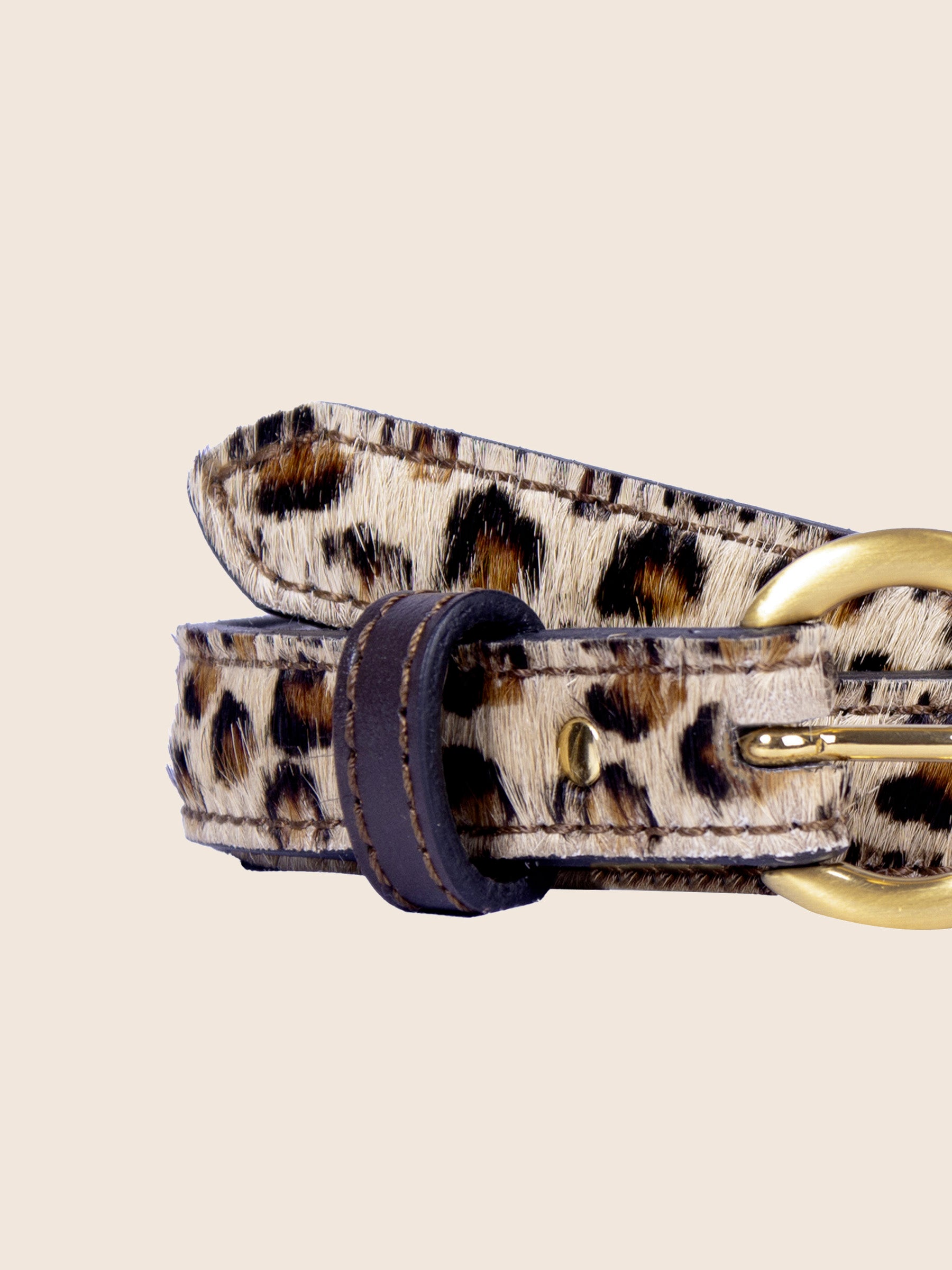 vue serree ceinture boucle d or cuir leopard jules jenn