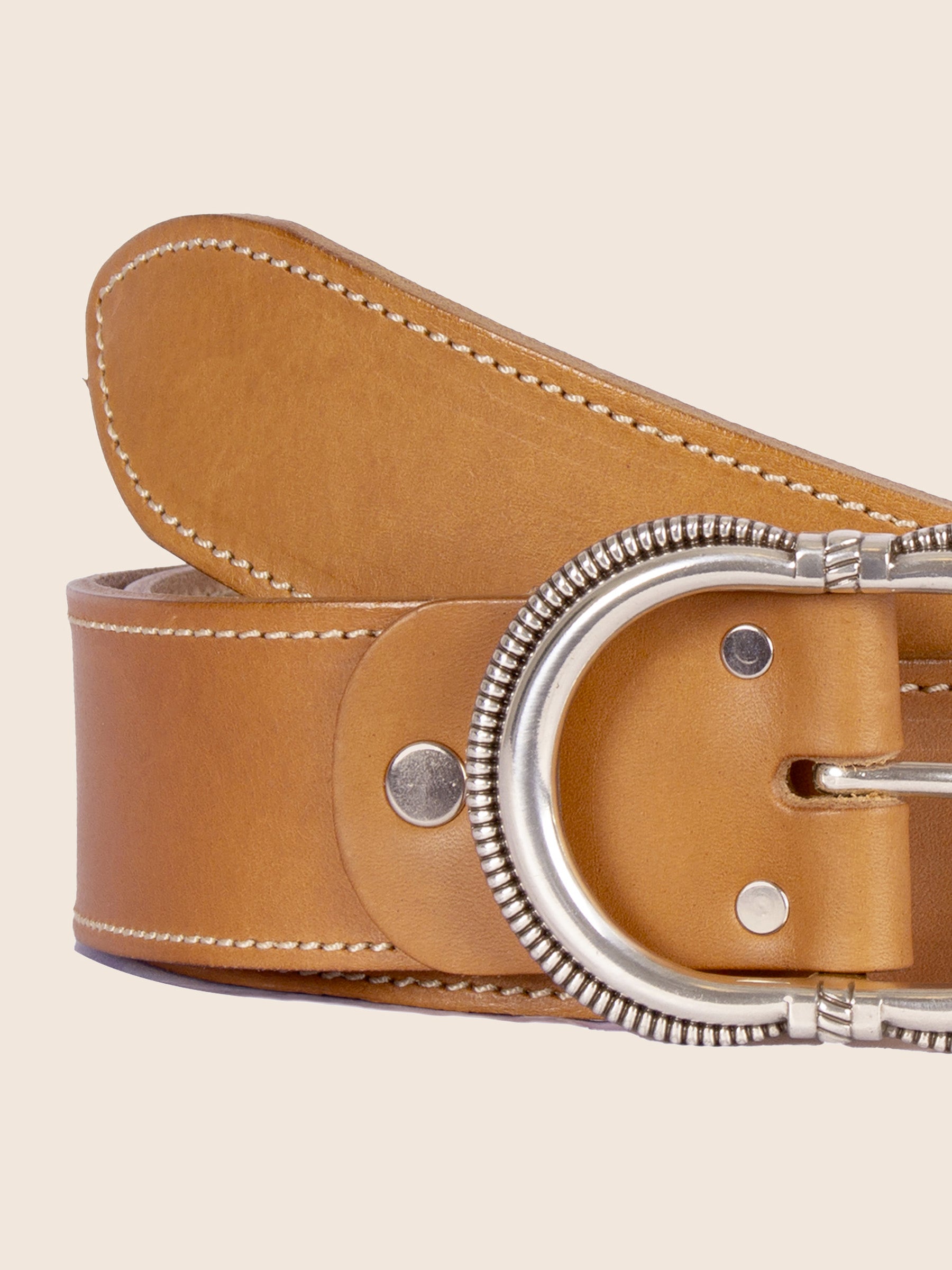 vue serree ceinture camargue cuir camel jules jenn