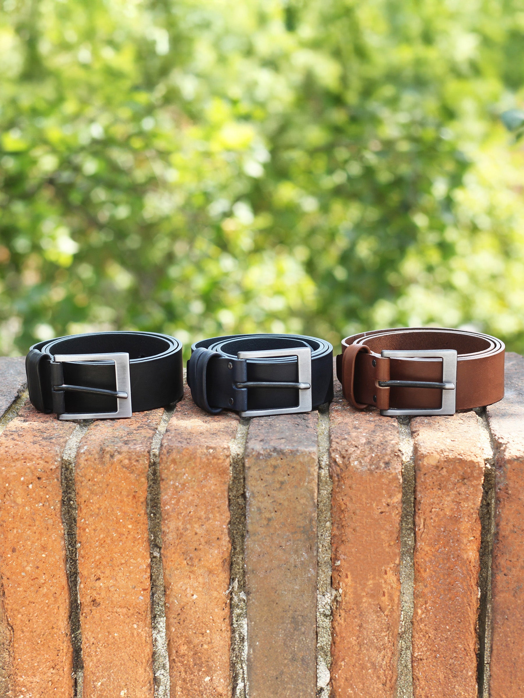 vue posée ceinture casual cuir cognac jules jenn