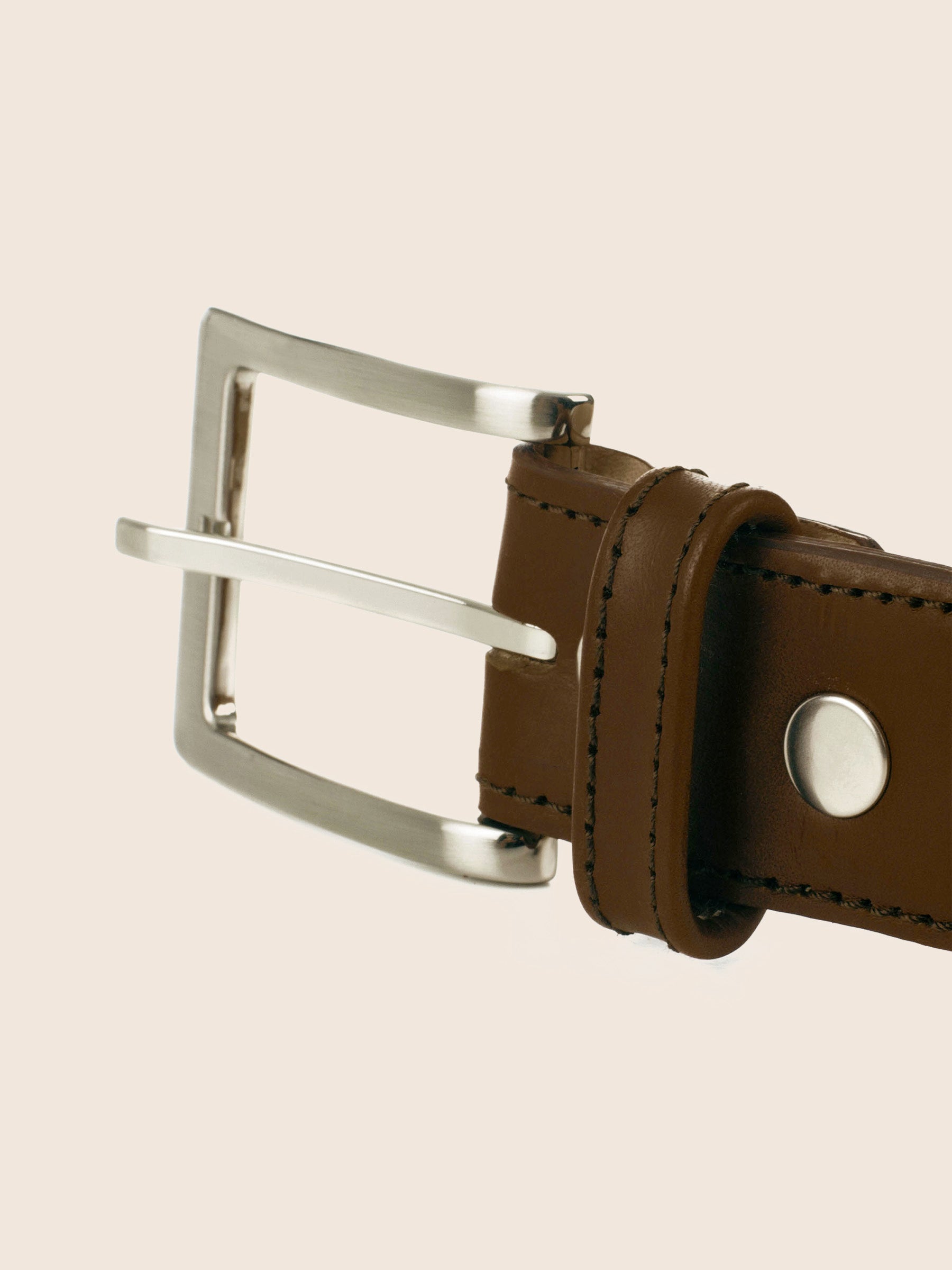 vue boucle ceinture classique cuir marron jules jenn