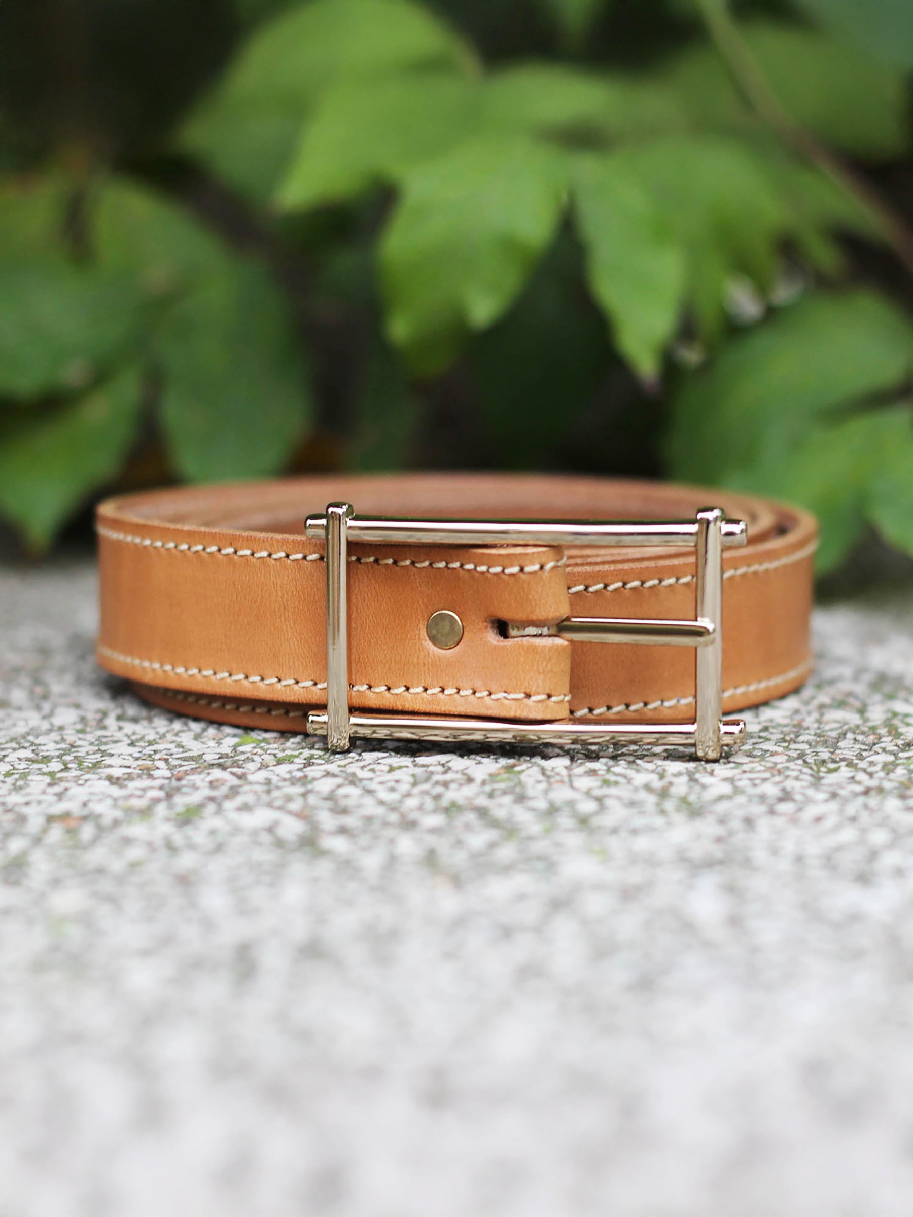 vue posée ceinture mademoiselle cuir beige jules & jenn