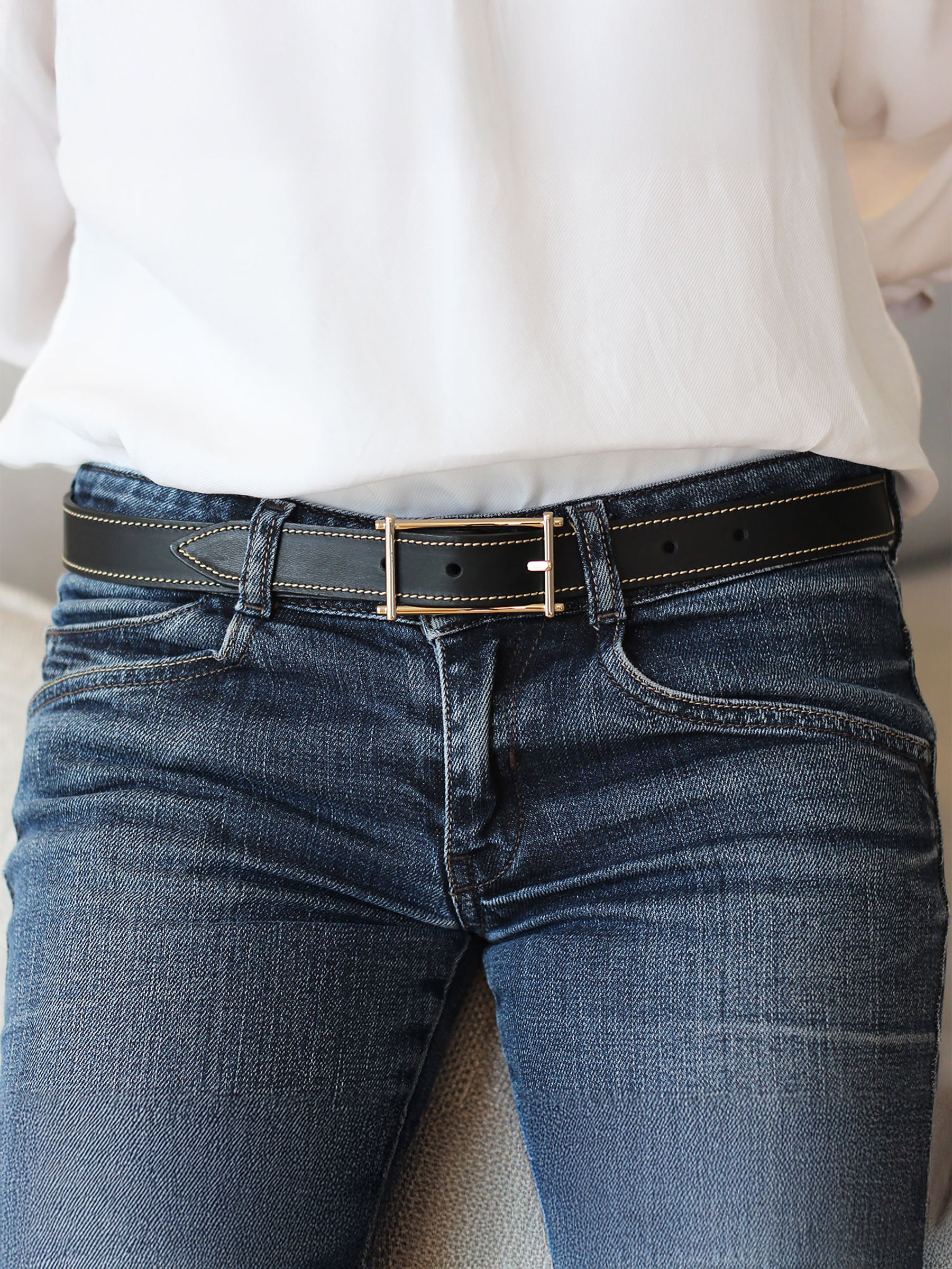 vue portée ceinture mademoiselle cuir noir jules jenn