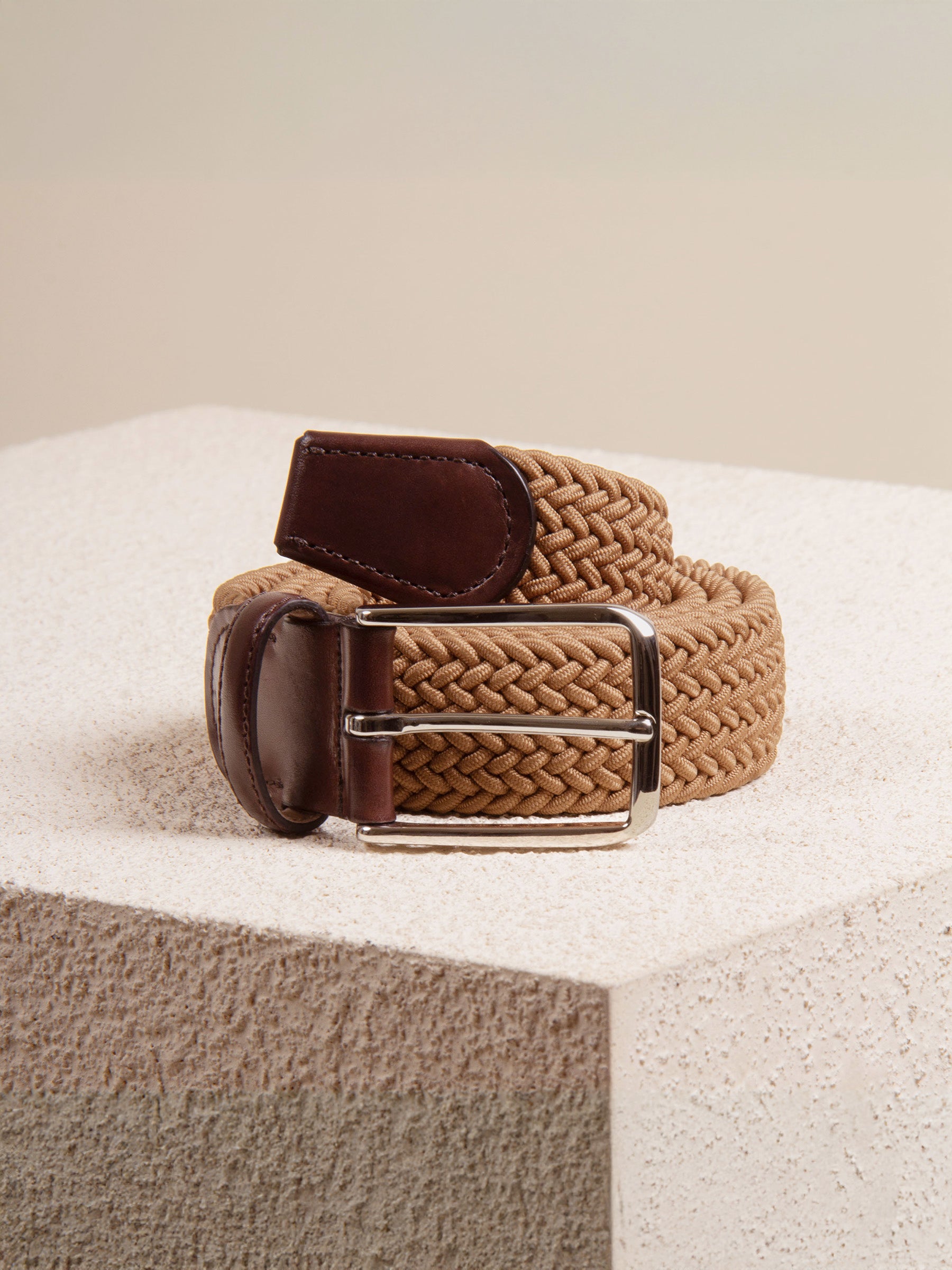 vue posée ceinture tressee homme polyester et cuir cognac jules jenn