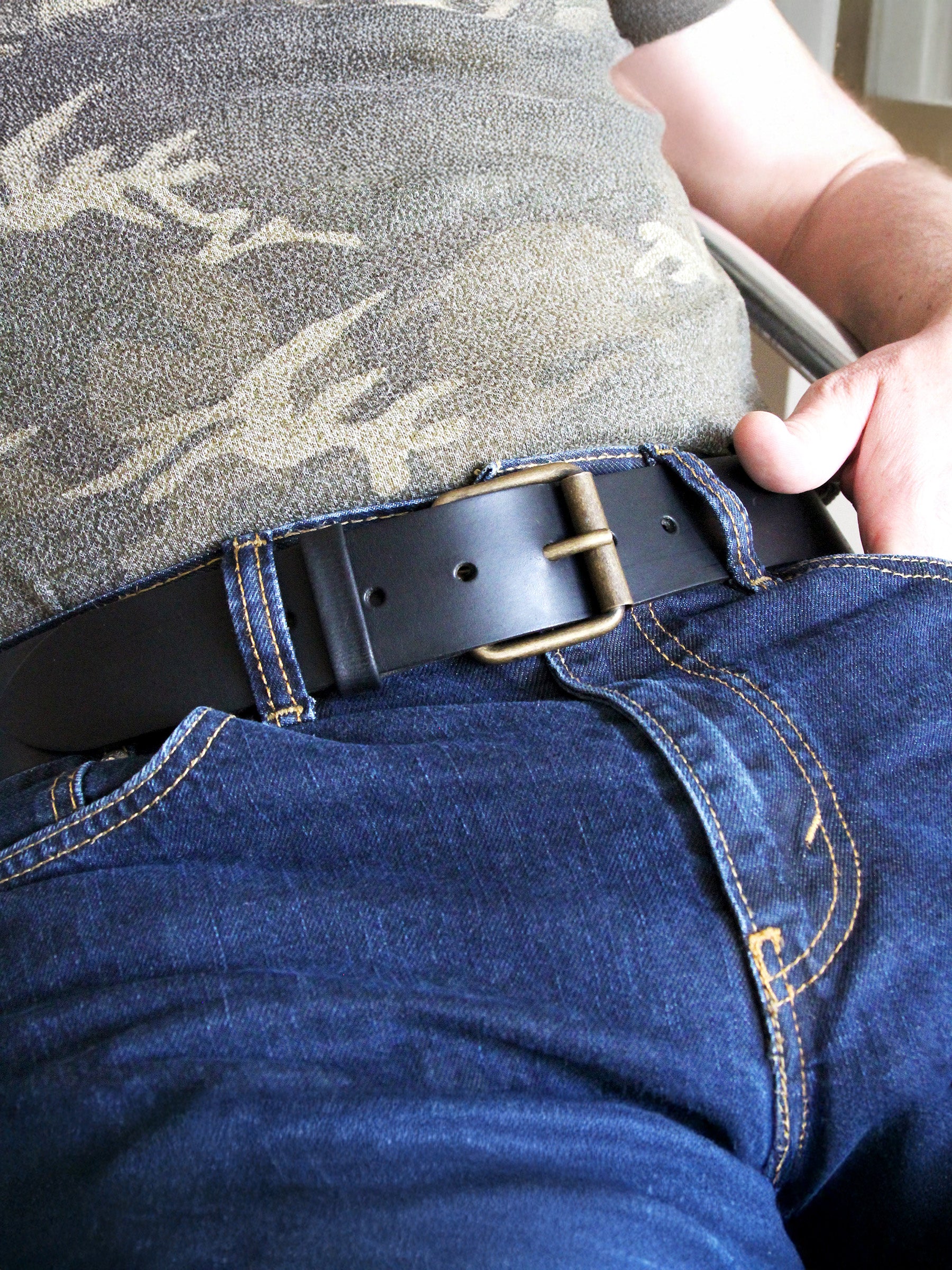 vue portée ceinture week-end cuir noir jules jenn