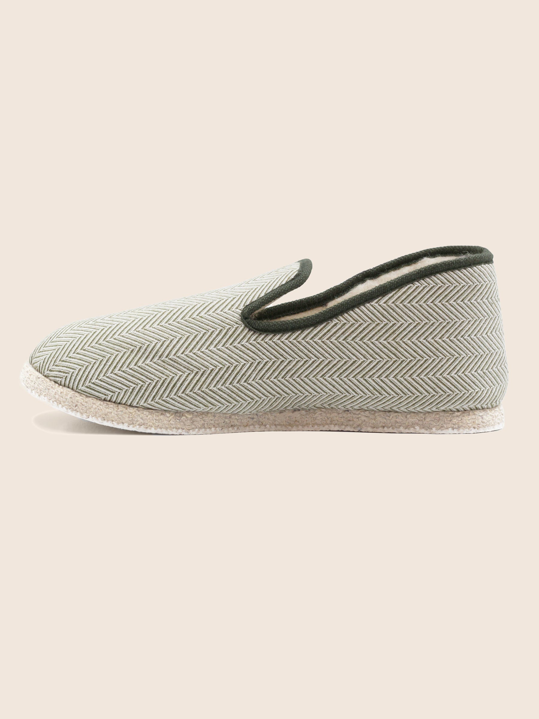 vue interieur charentaises blanc kaki jules jenn