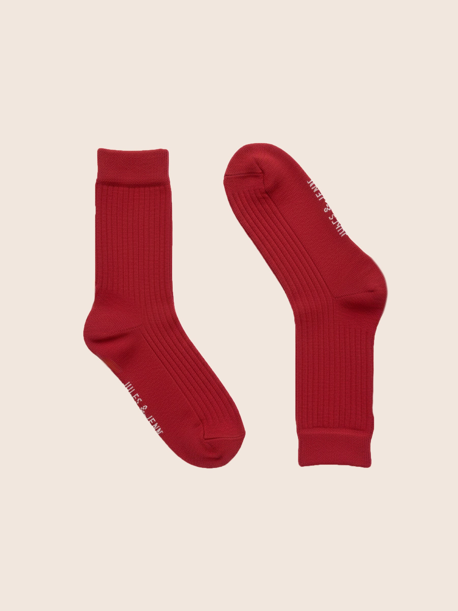 vue dessus chaussette cotelee rouge jules jenn