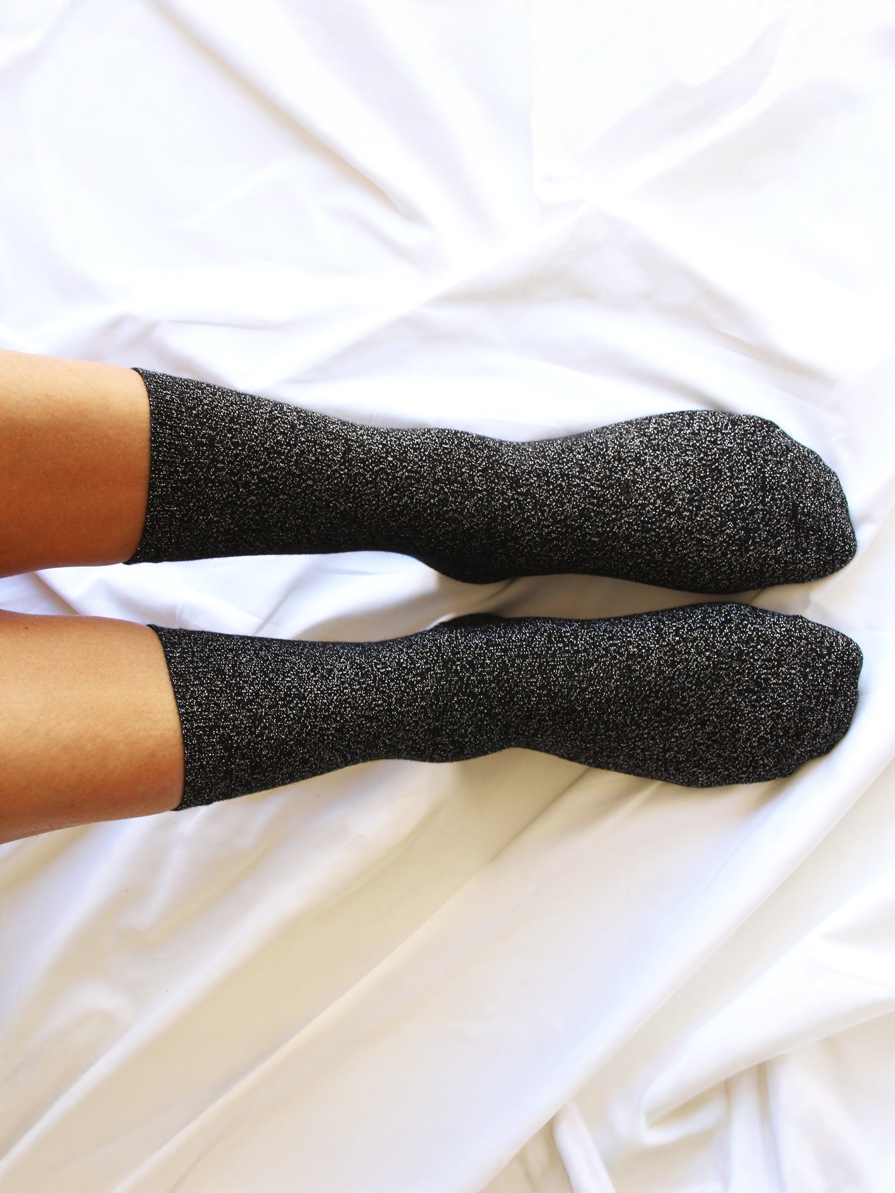 vue portée chaussettes lurex noir argente jules jenn