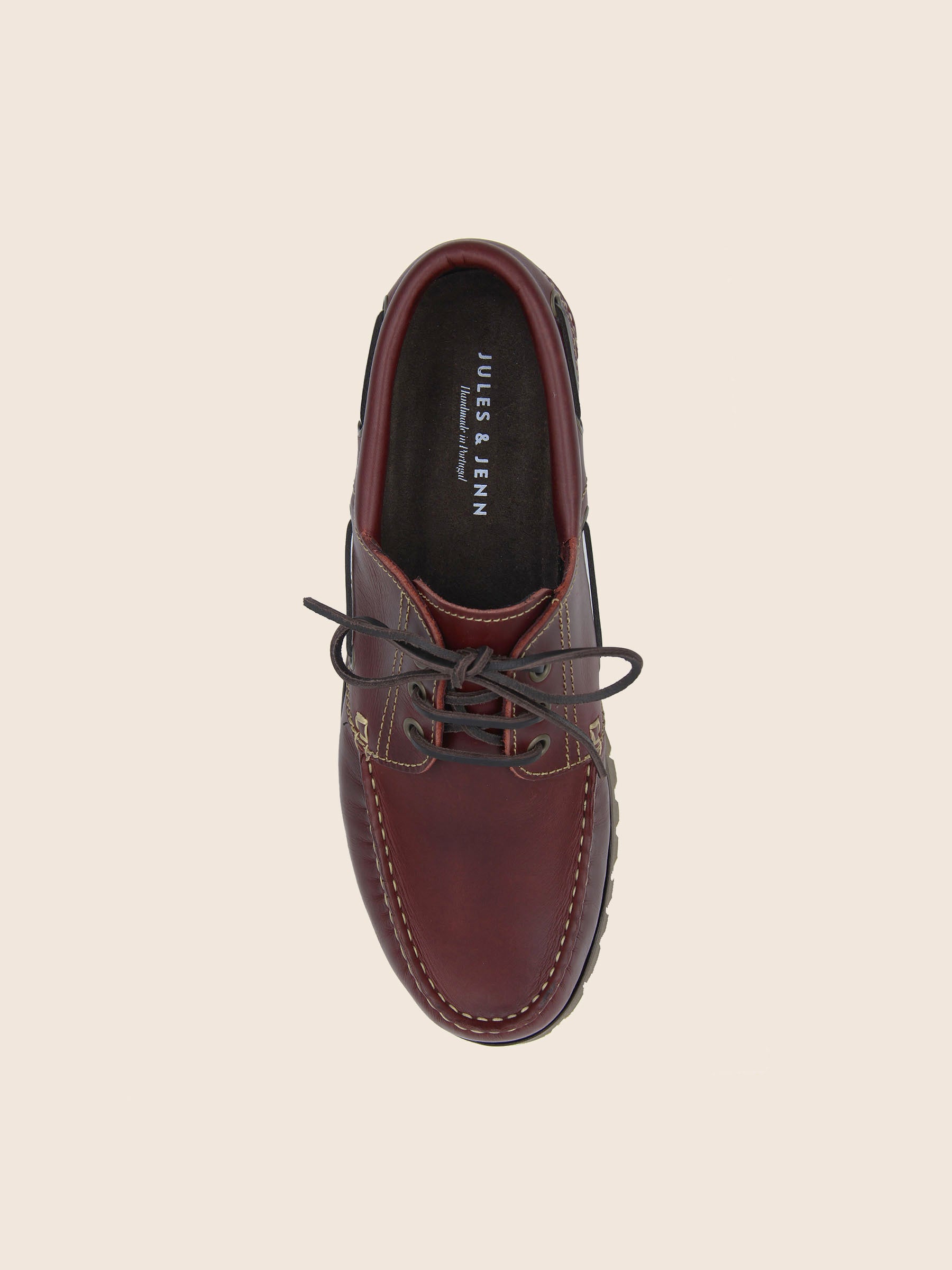 vue dessus chaussure bateau crampons cuir bordeaux jules & jenn