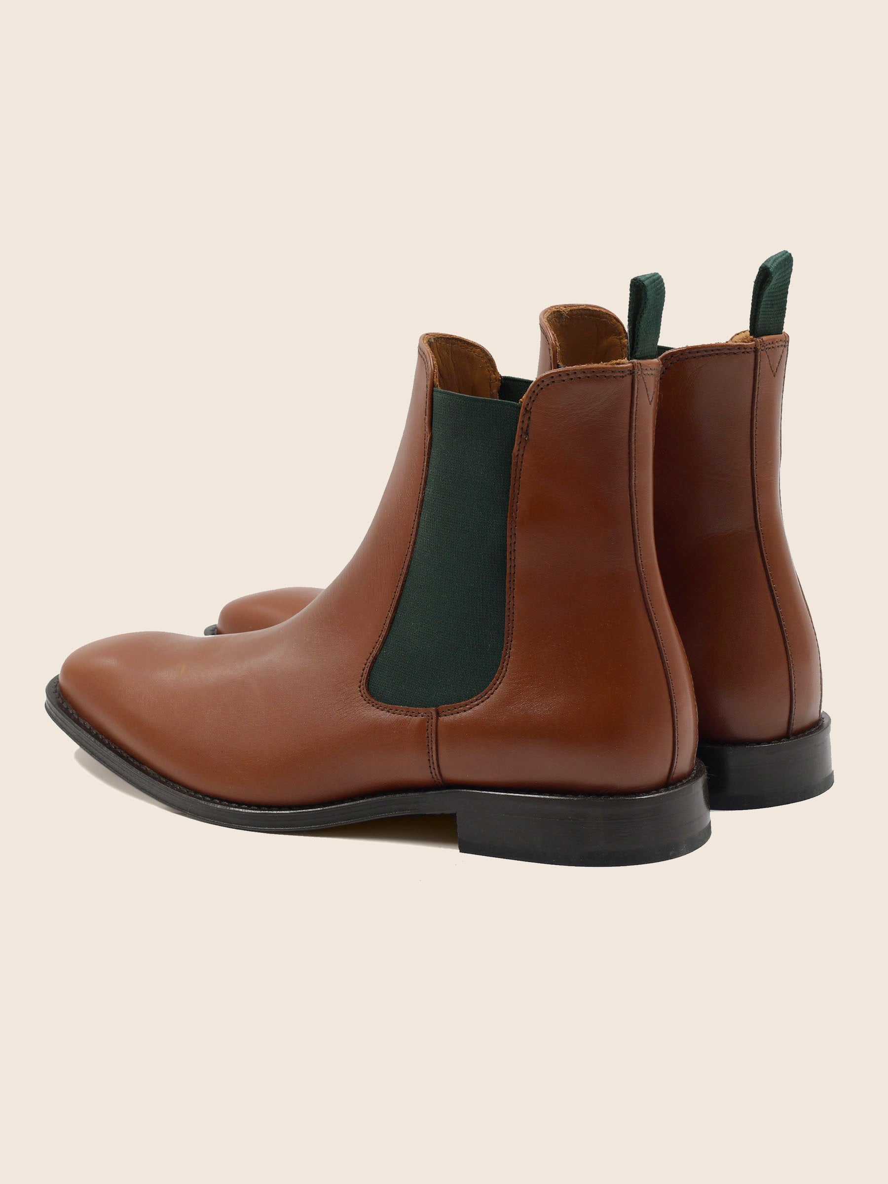vue arriere chelsea boots cuir cognac vert jules jenn