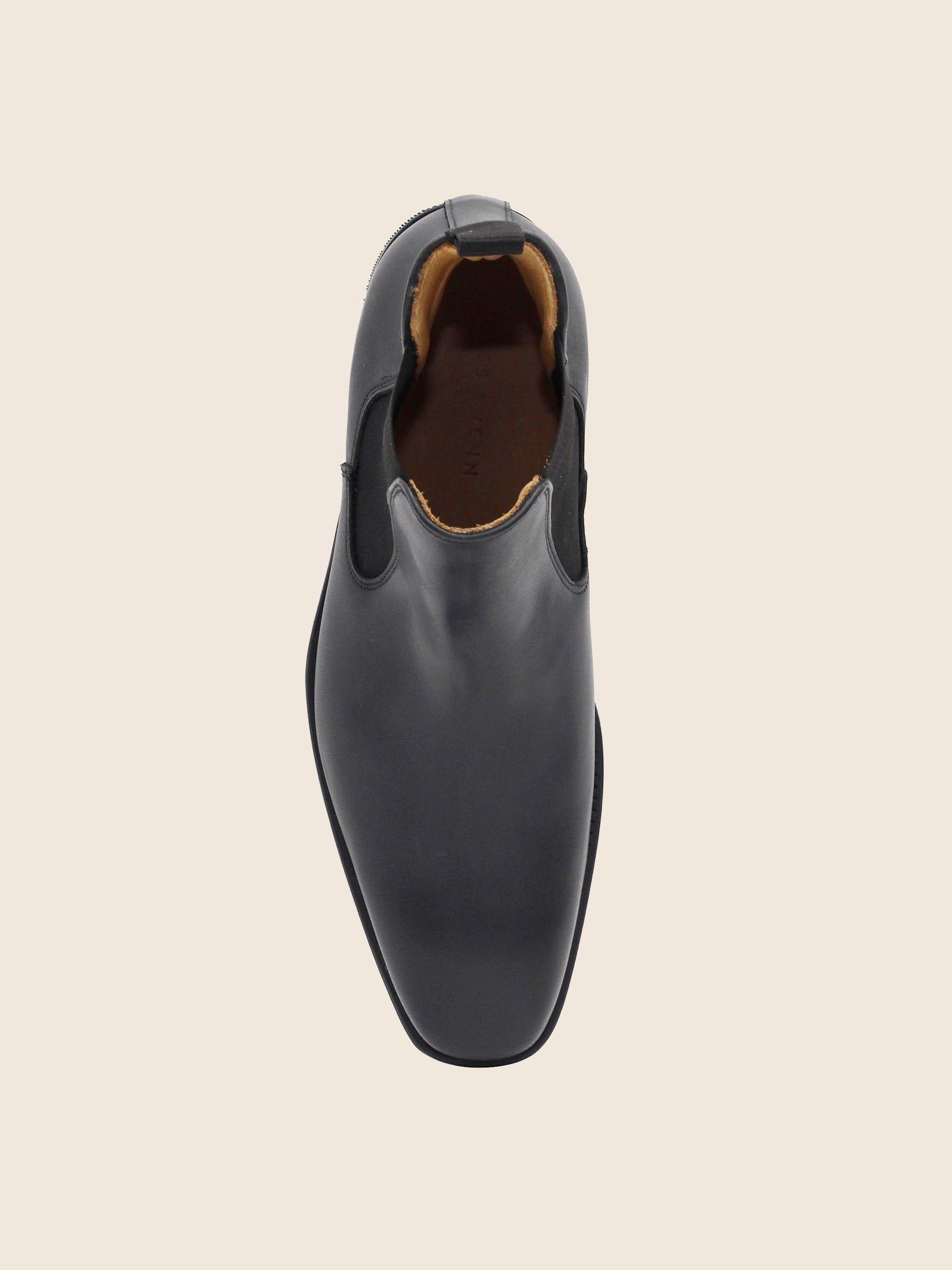 vue dessus de chelsea boots cuir noir homme Jules Jenn