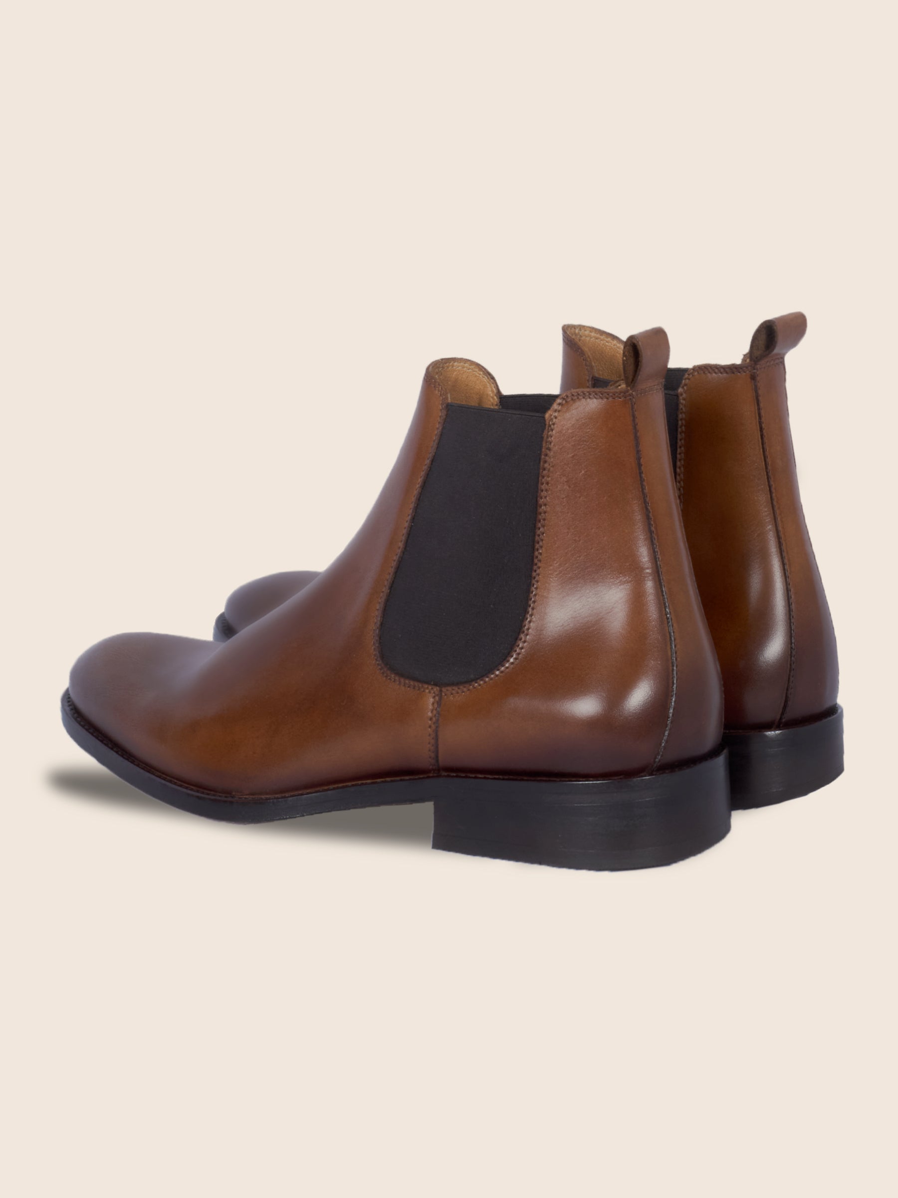 vue arrière chelsea boots cuir cognac jules&jenn