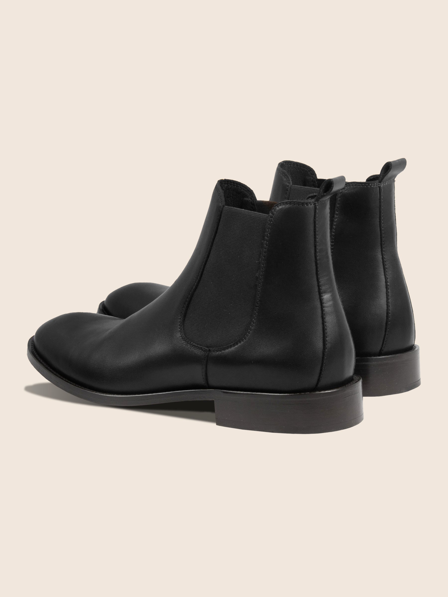 vue arrière chelsea boots cuir noir jules&jenn