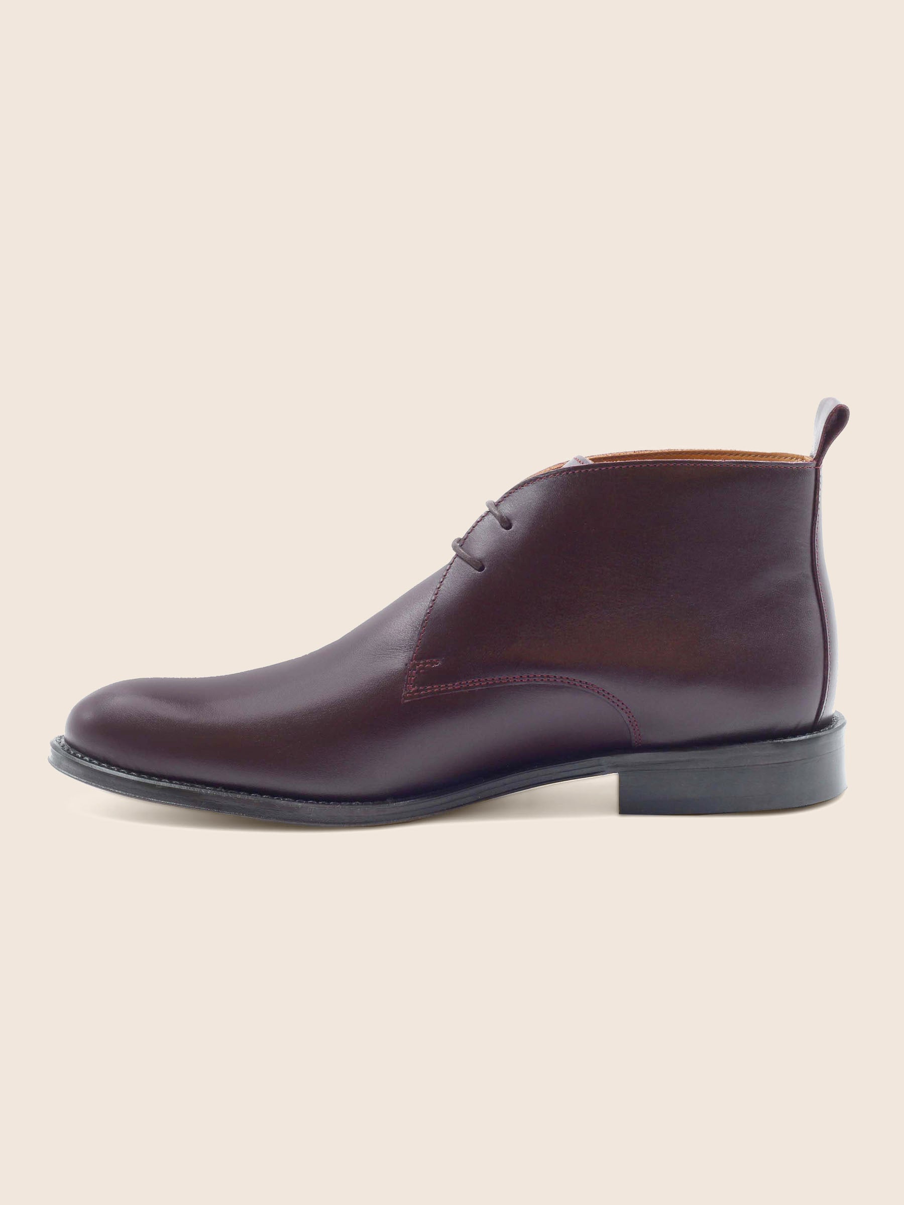 vue interieure desert boots cuir bordeaux jules jenn