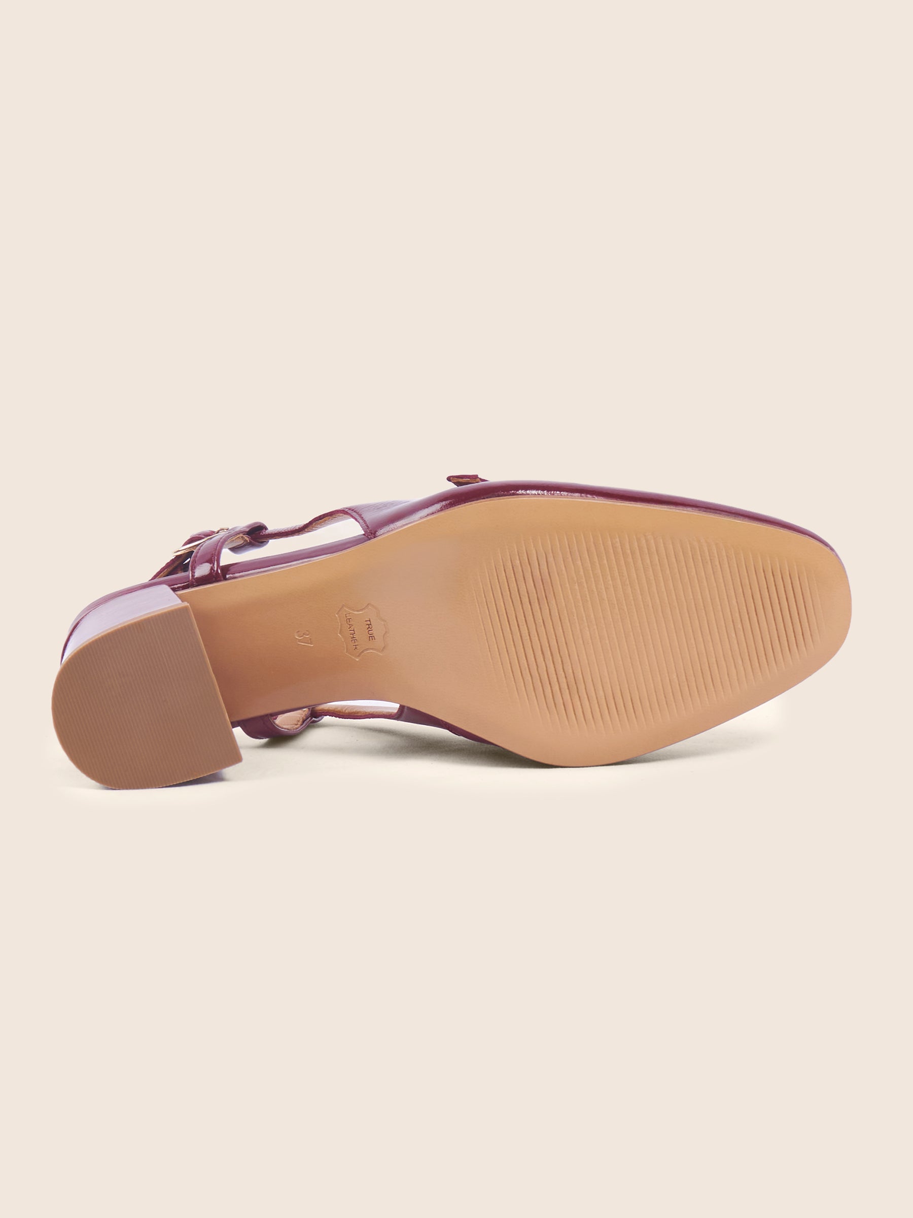 photo vue dessous escarpins slingback cuir vernis bordeaux jules jenn