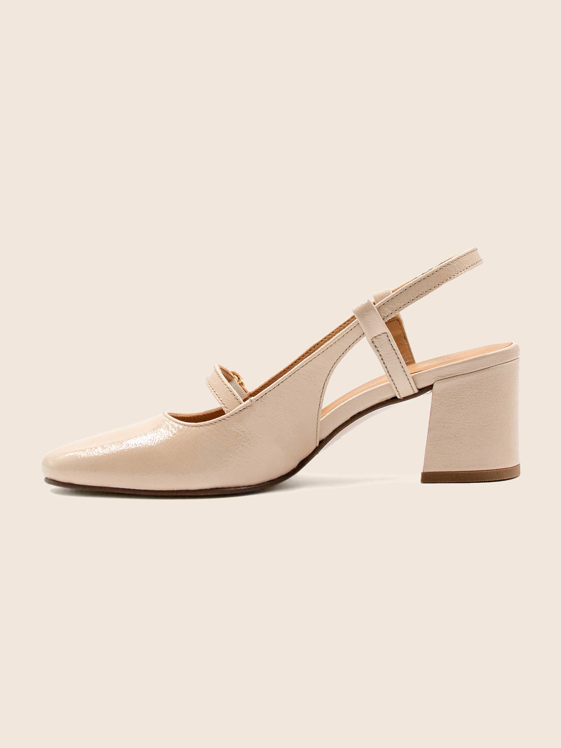 vue interieure escarpins slingback cuir vernis creme jules jenn