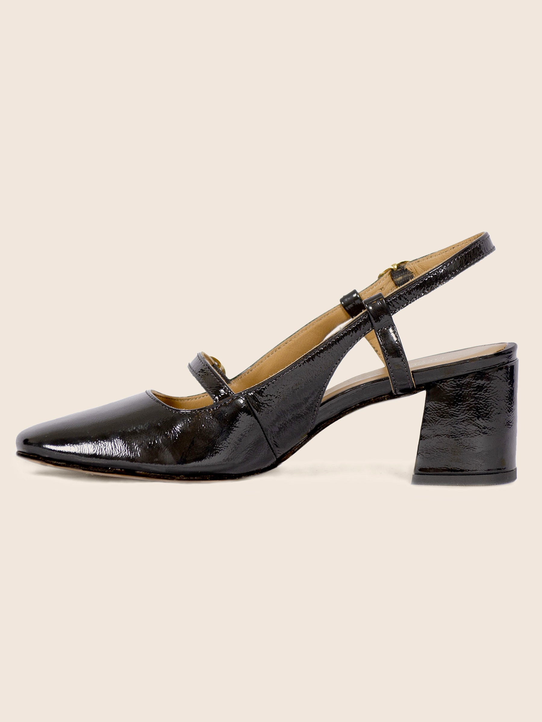 vue interieur escarpins slingback cuir vernis noir jules jenn