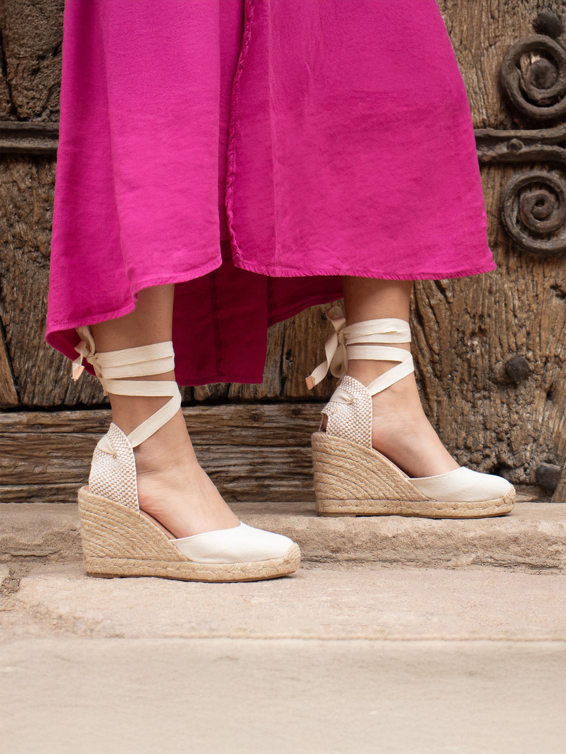 vue portée espadrilles compensees lacees toile recyclee beige jules jenn