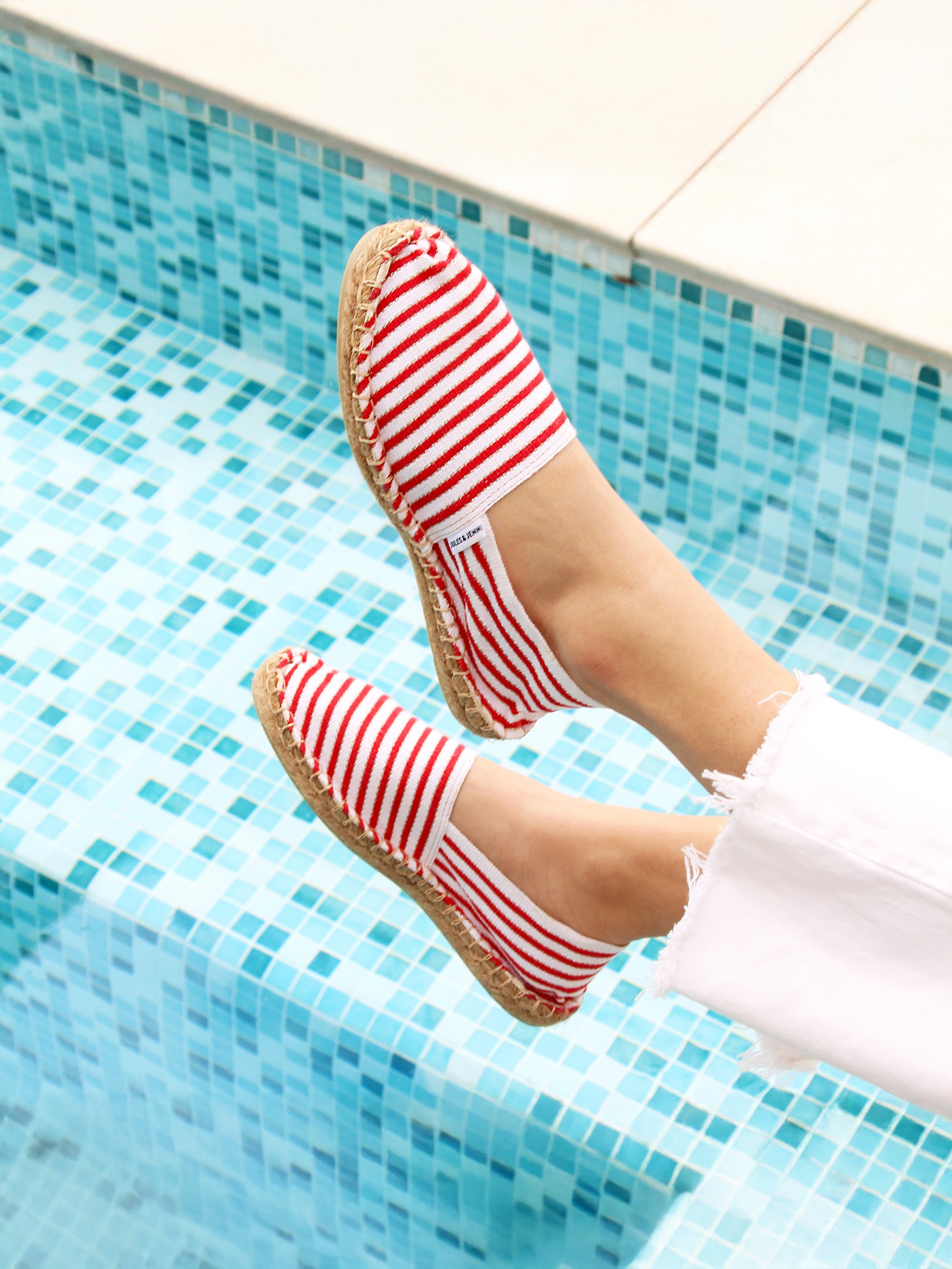 vue portée espadrilles toile coton rouge dore jules jenn