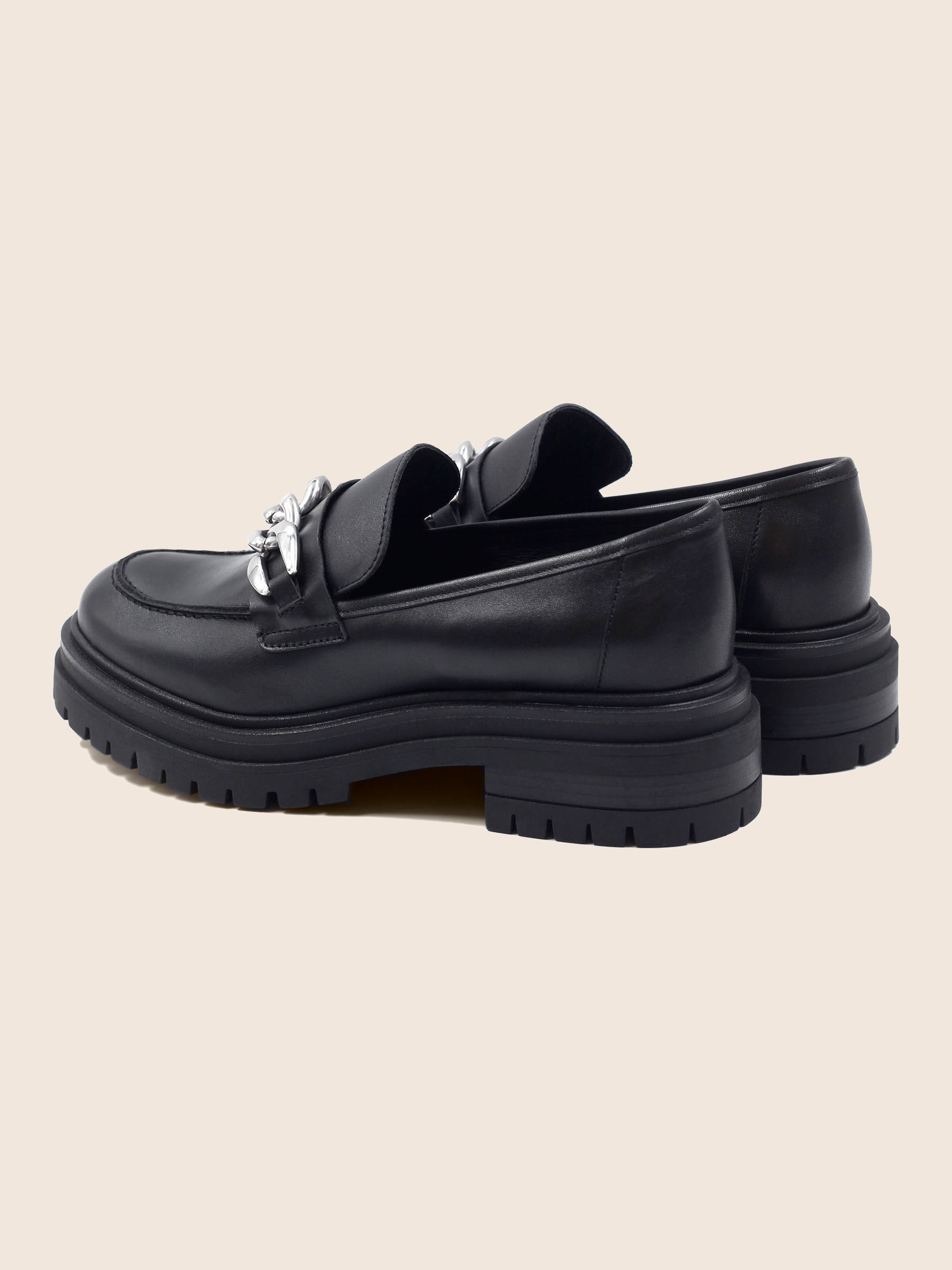vue arriere mocassins crantes cuir noir jules & jenn