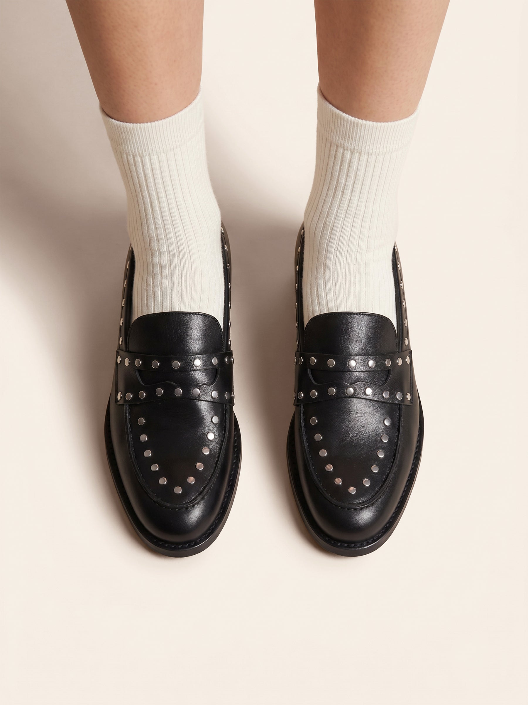 photo vue portée mocassins cuir cloute noir jules jenn