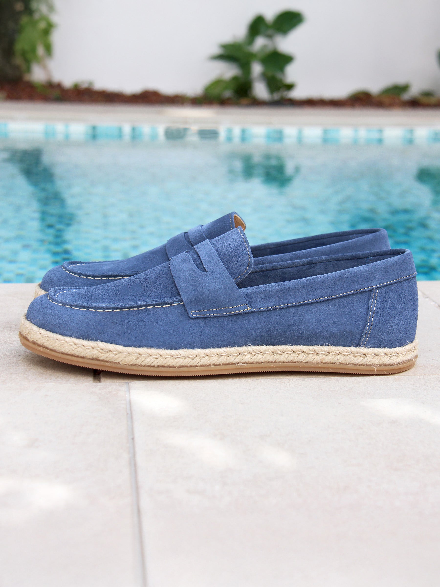 vue posée mocassins espadrille cuir daim bleu jules jenn