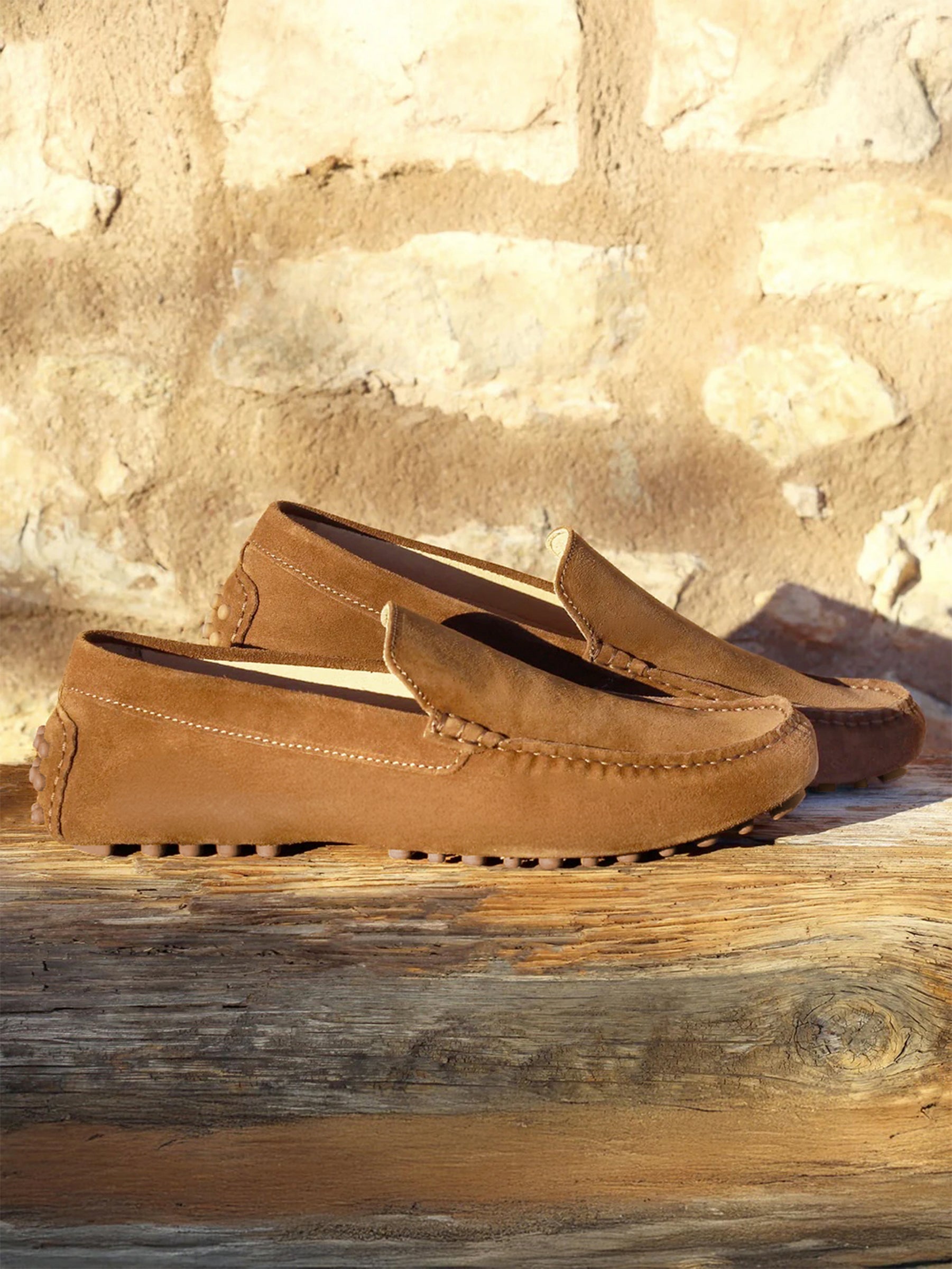 vue posée mocassins homme cuir daim cognac jules jenn