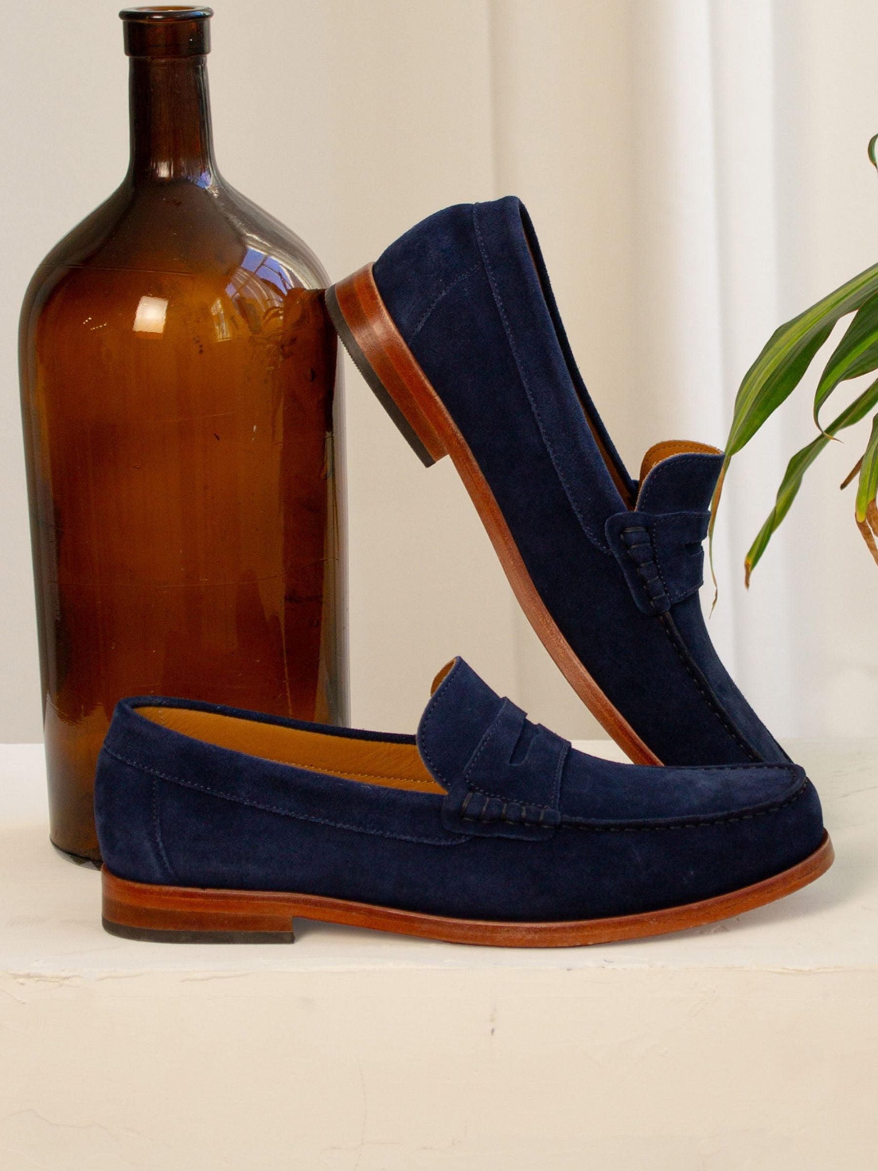 vue posée mocassins urbains cuir daim bleu jules jenn