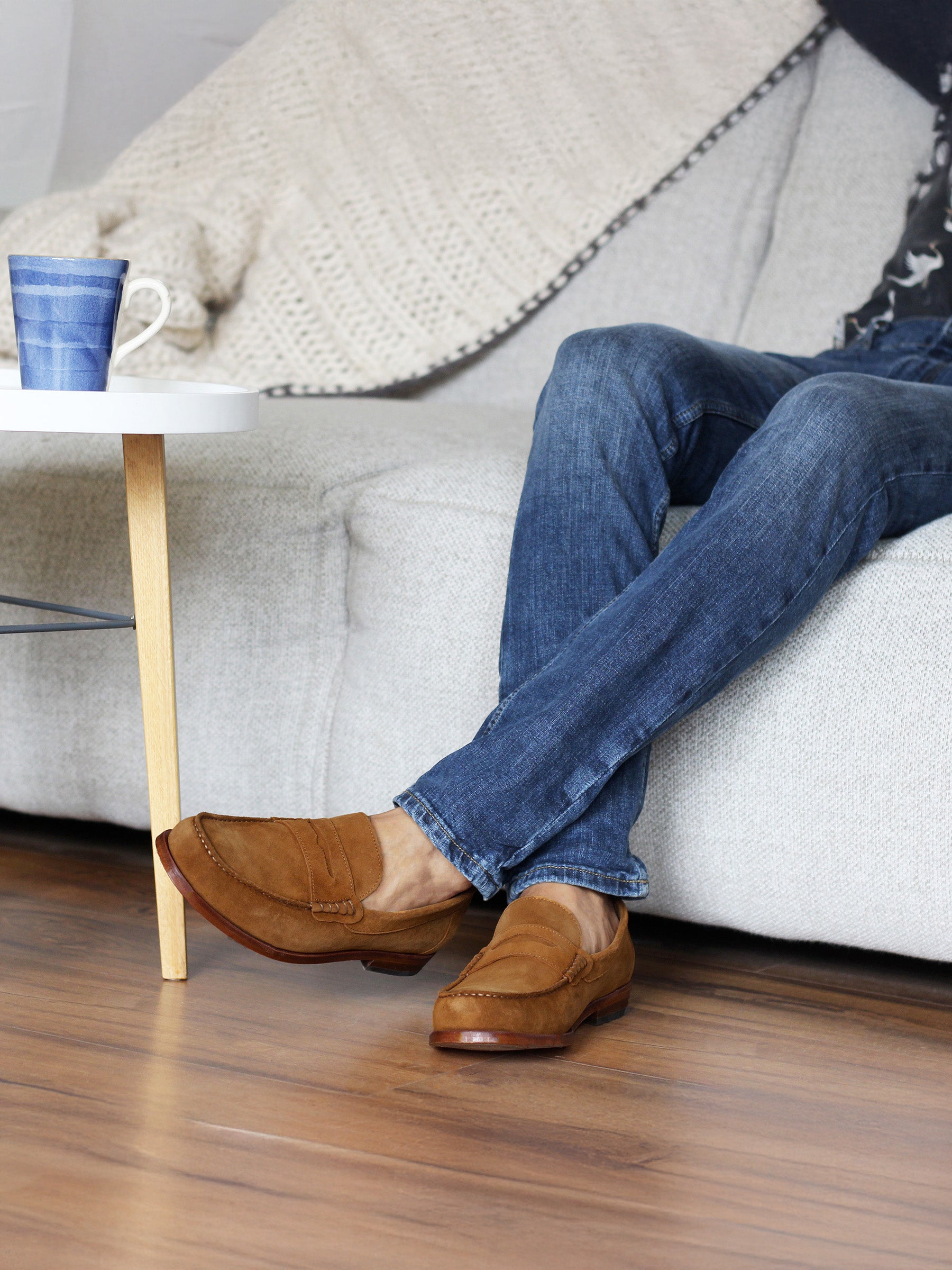 vue portée mocassins urbains cuir daim cognac jules jenn