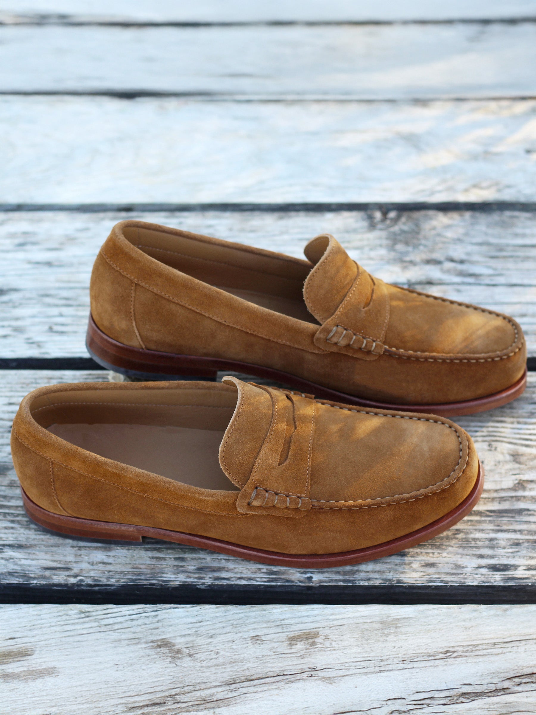 vue posée mocassins urbains cuir daim cognac jules jenn