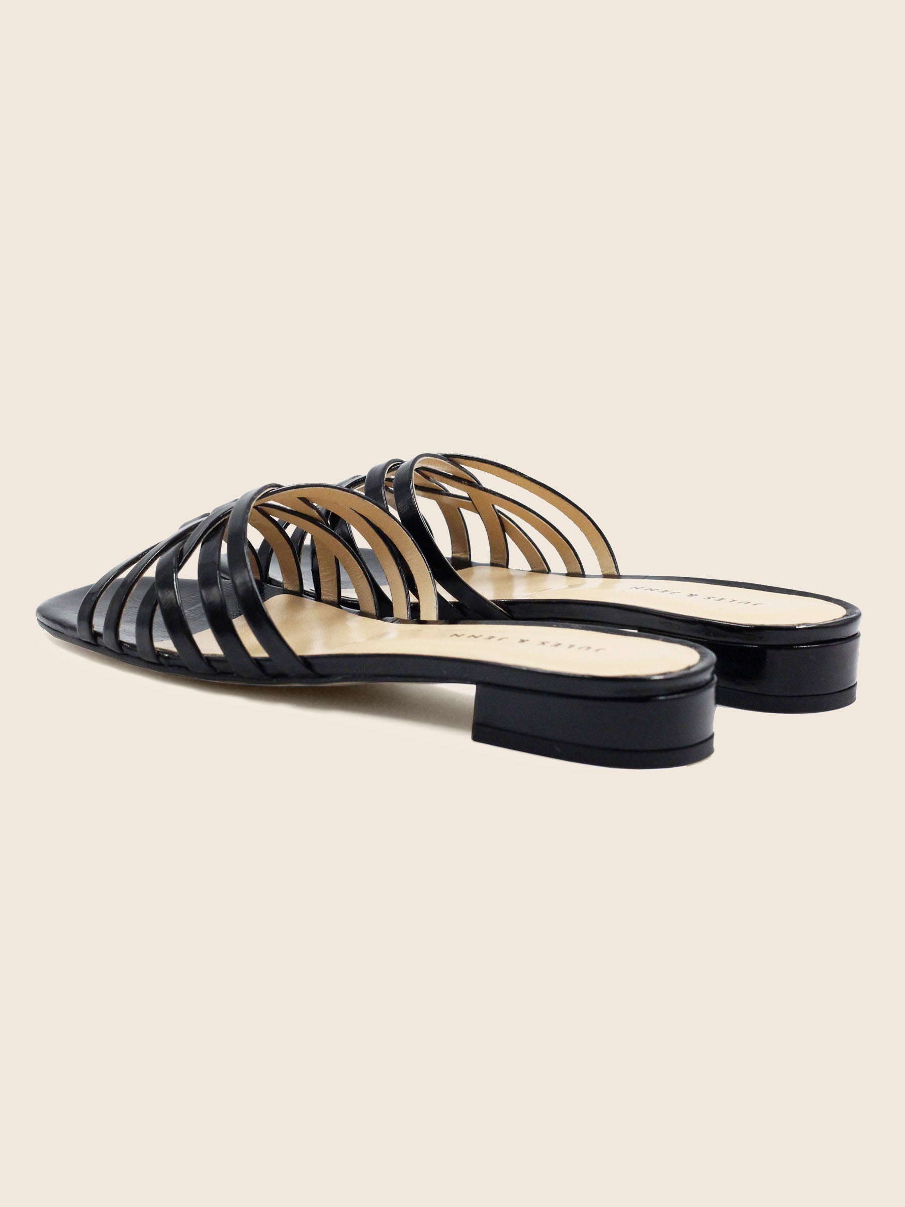 vue arriere mules plates multibrides cuir noir jules jenn