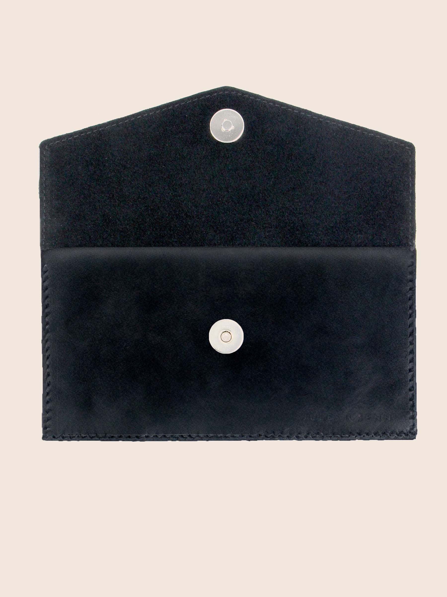 vue dessus pochette enveloppe cuir lisse upcycle jules & jenn