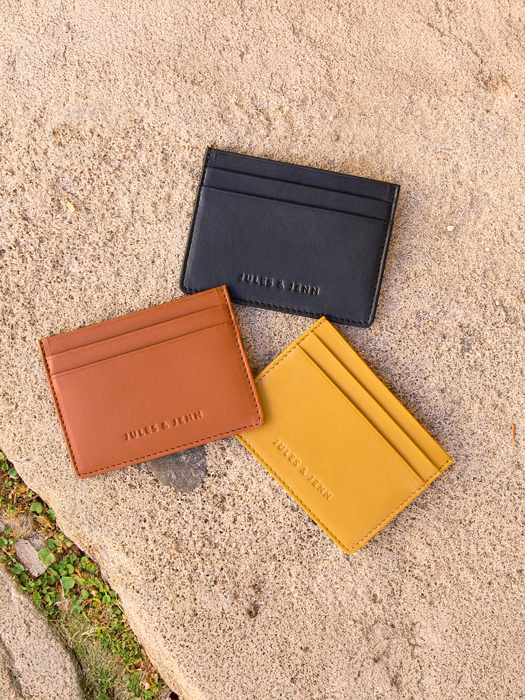 vue multiproduits Porte-carte cuir upcyclé brique jules jenn