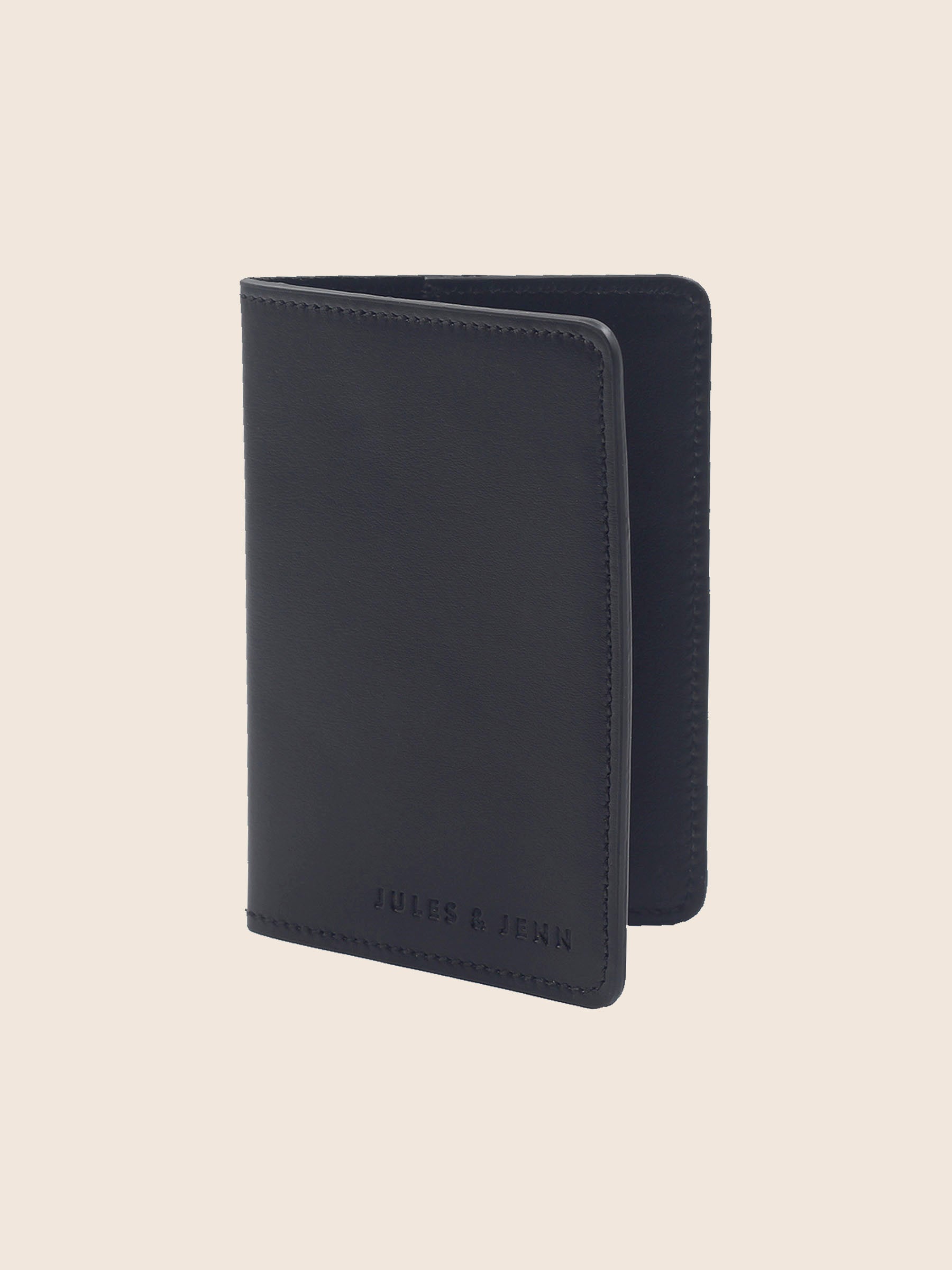 vue profil protege passeport cuir noir jules jenn