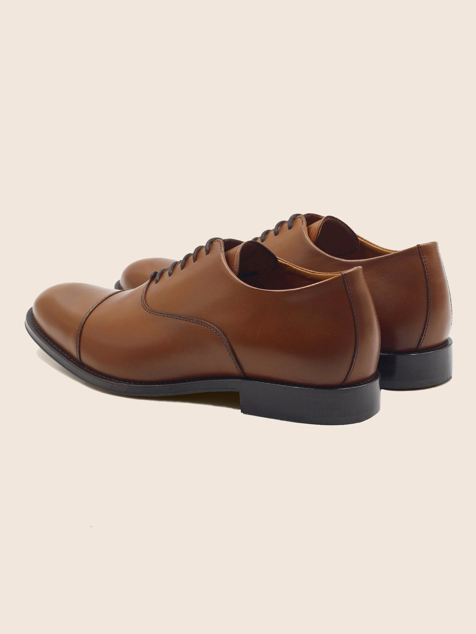 vue arriere richelieu oxford cuir cognac jules jenn